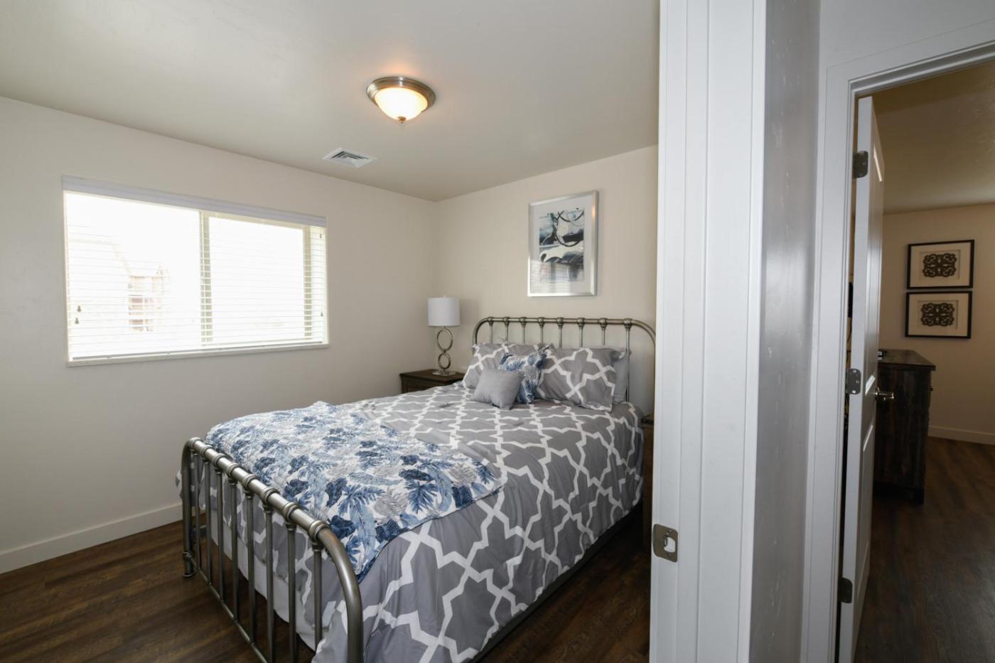 Apartment - Ground Floor photo 2