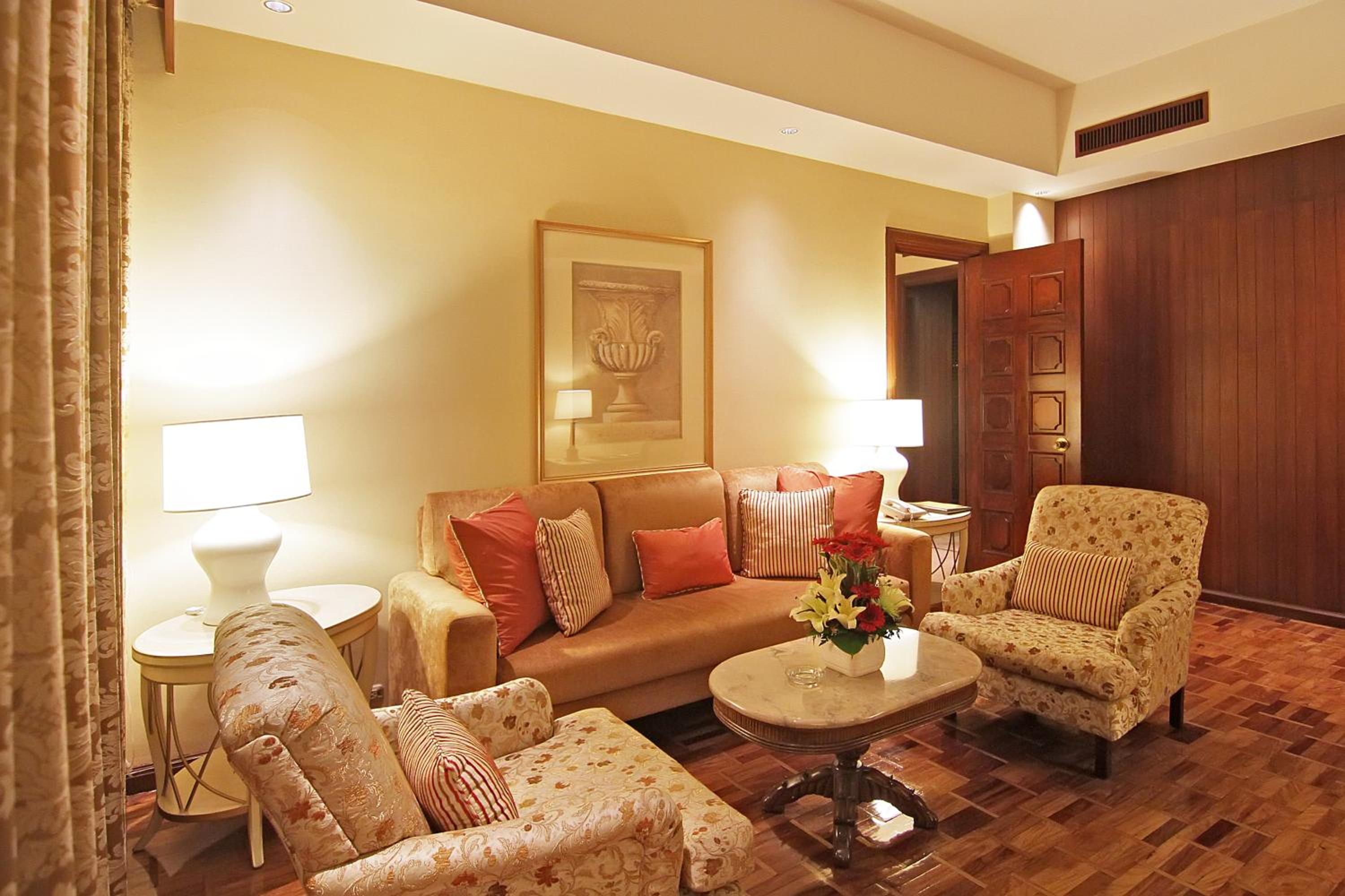 Luneta Suite - Photo 6