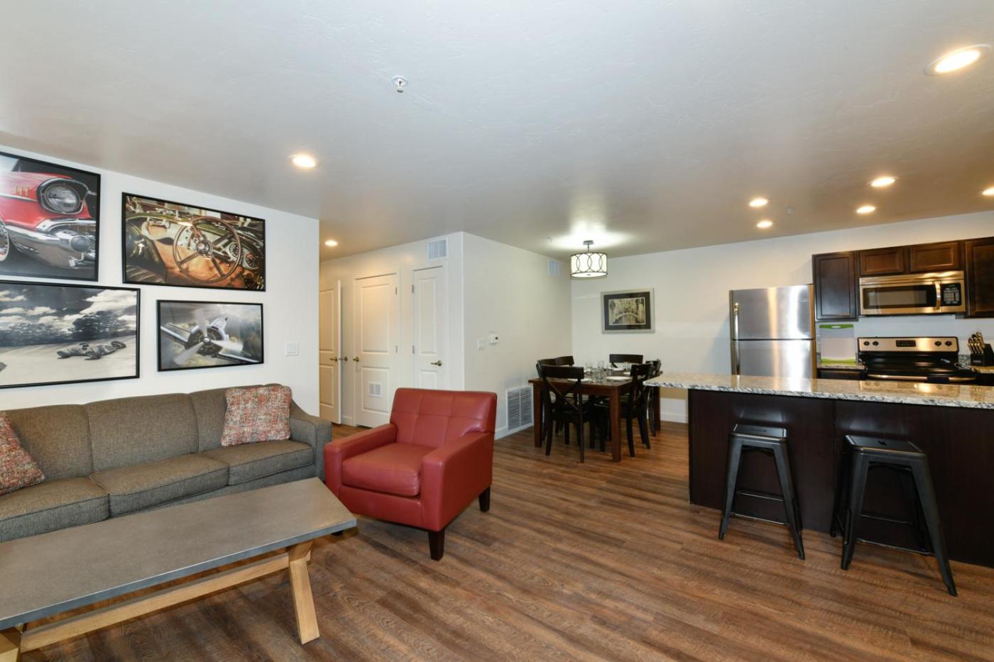 Apartment - Ground Floor photo 2