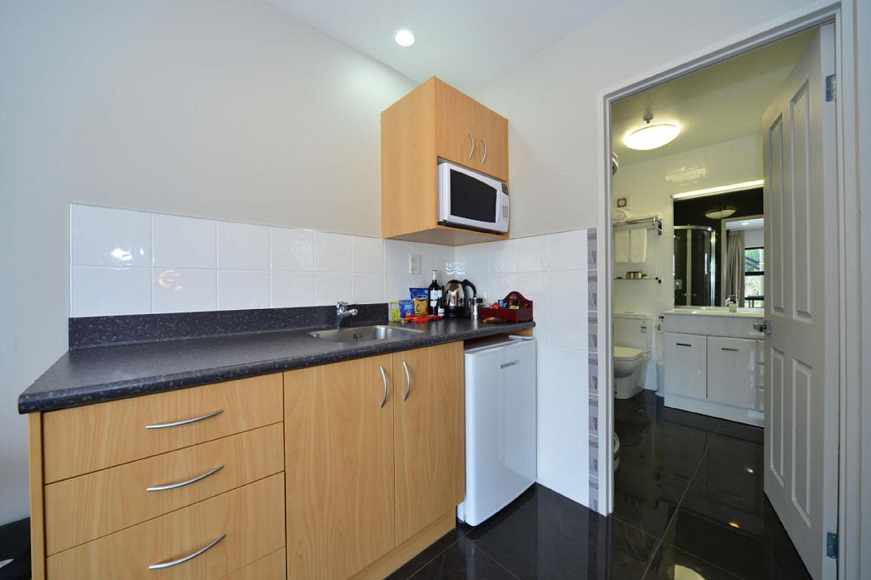 Deluxe Suite - Photo 3