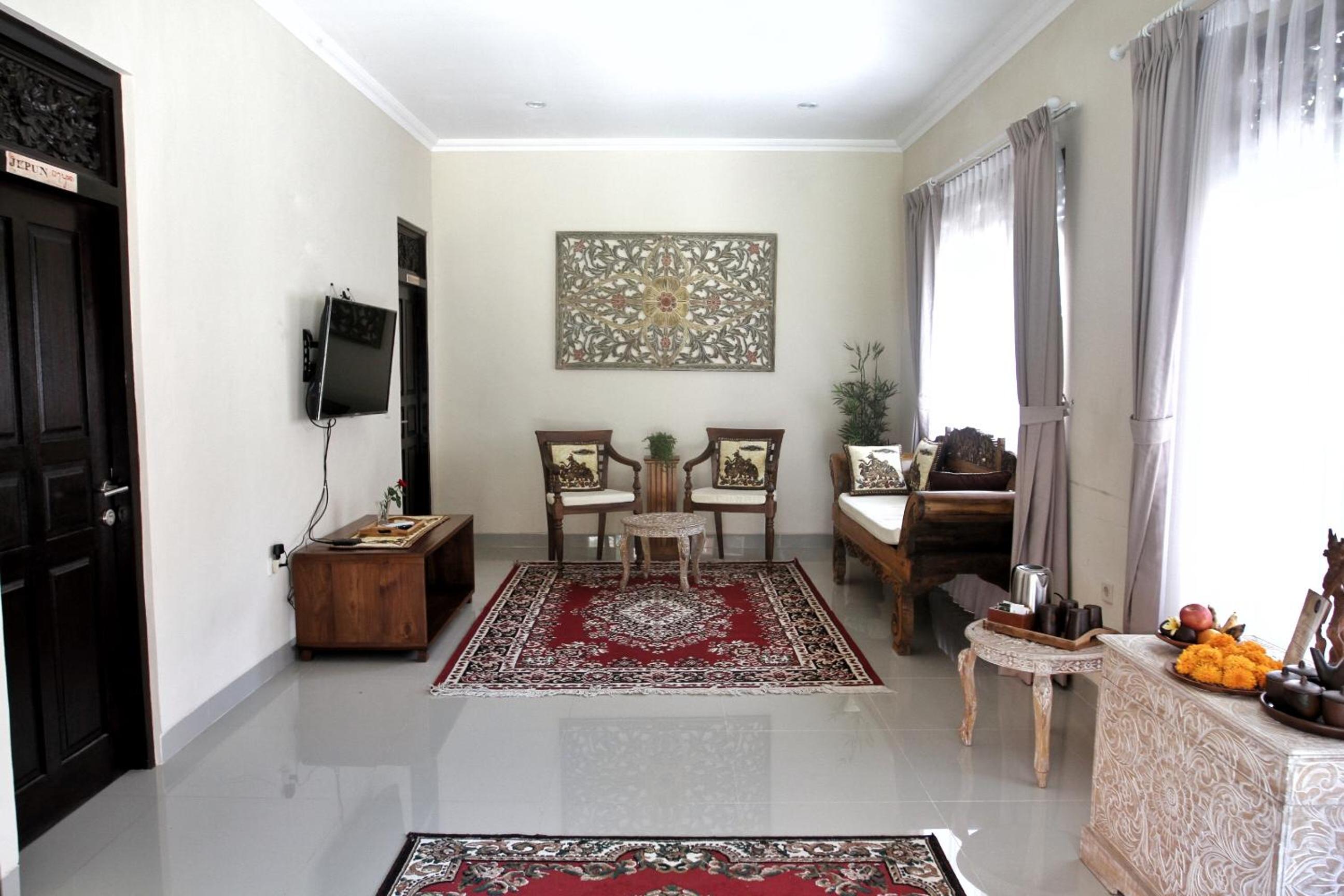Queen Room with Garden View photo 2