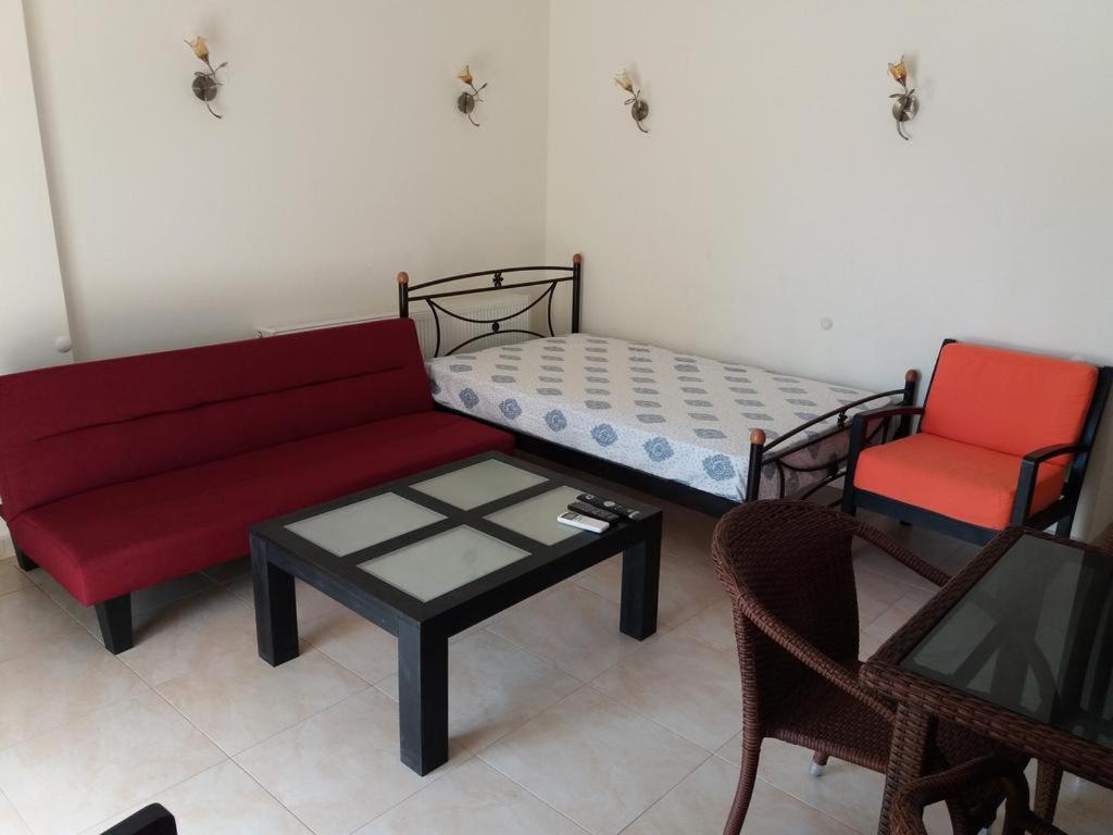 Apartment with Terrace - First Floor - Photo 28