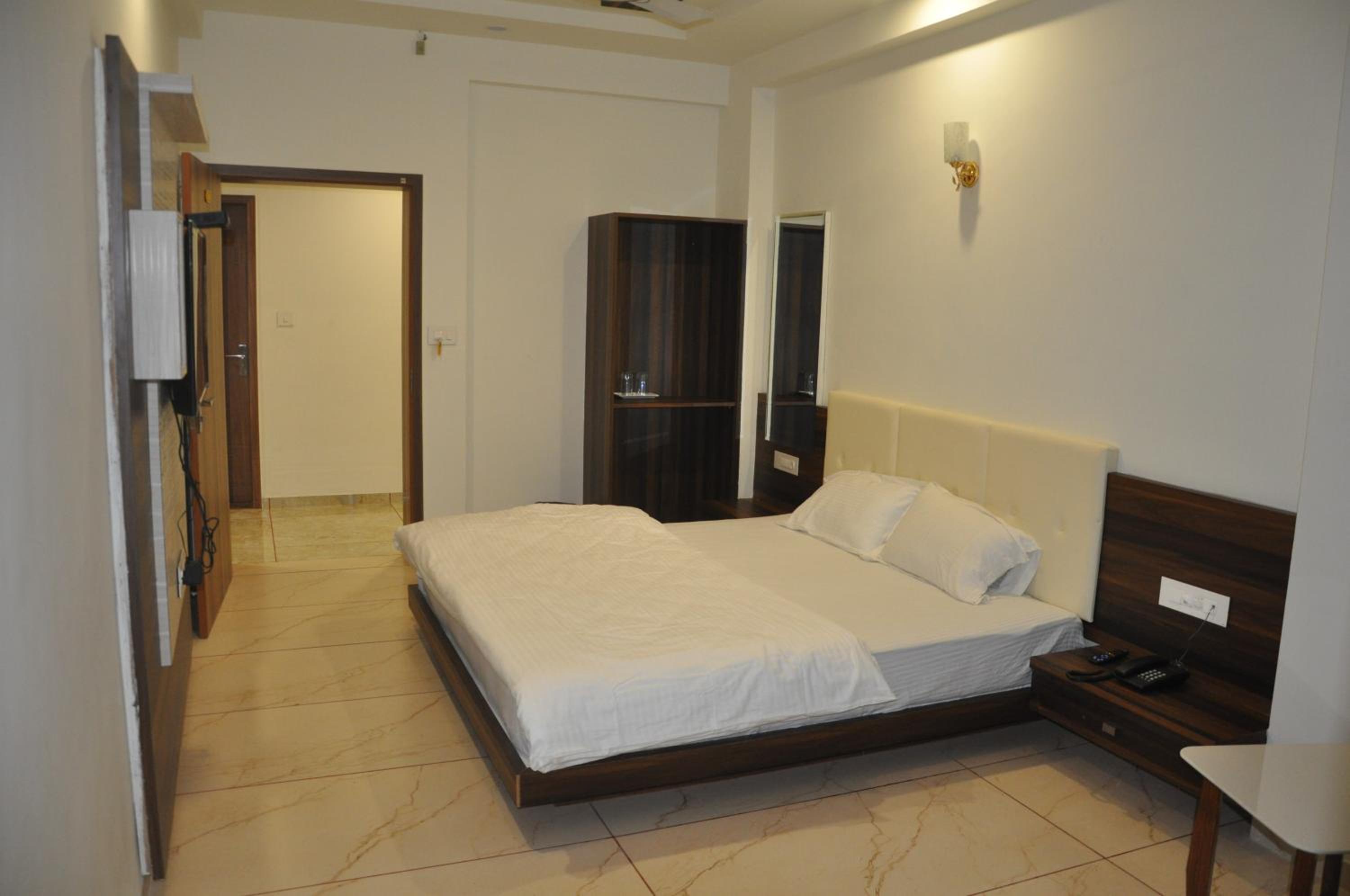 Double Room with Garden View photo 3
