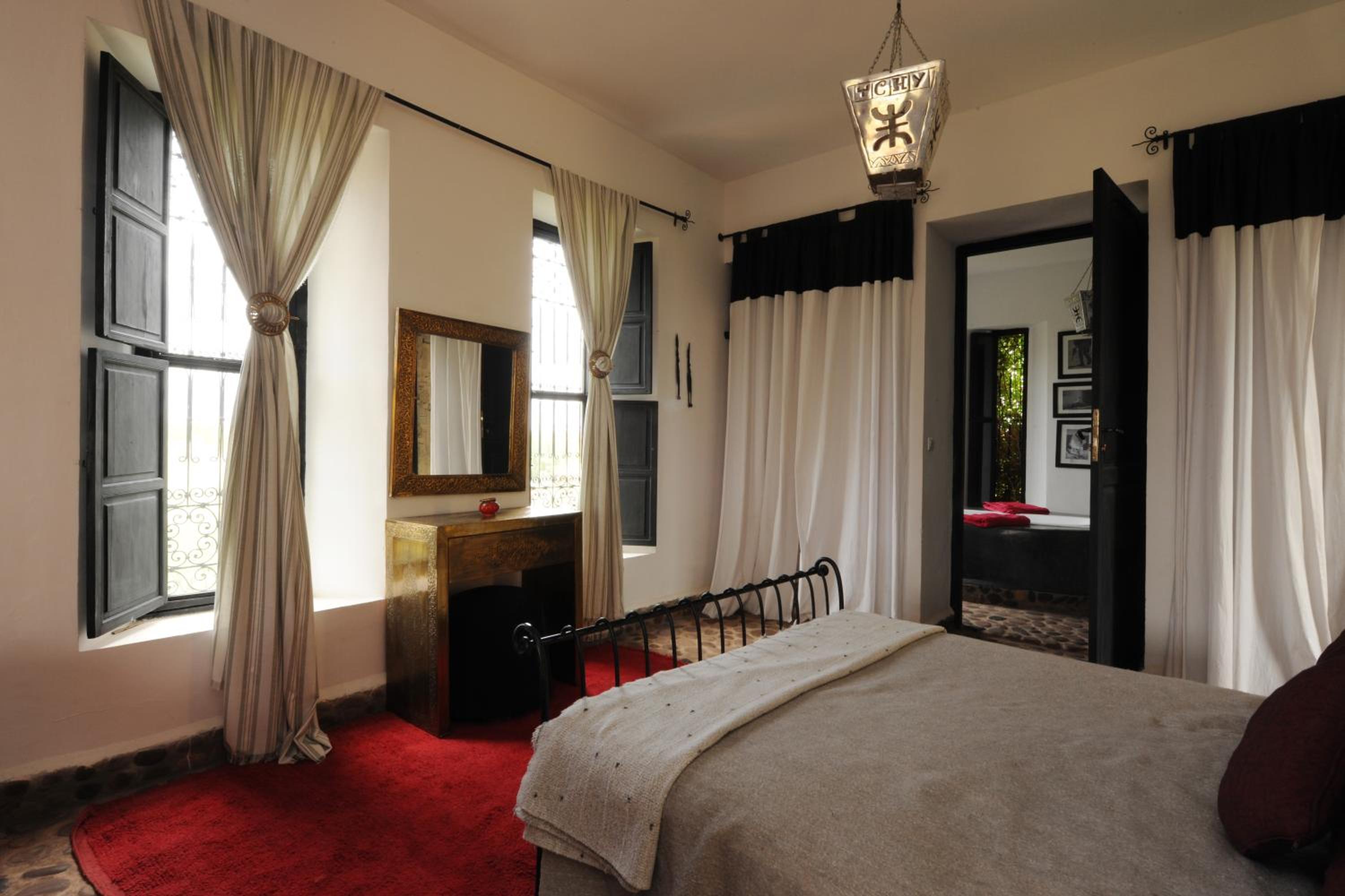 Three-Bedroom Villa photo 2