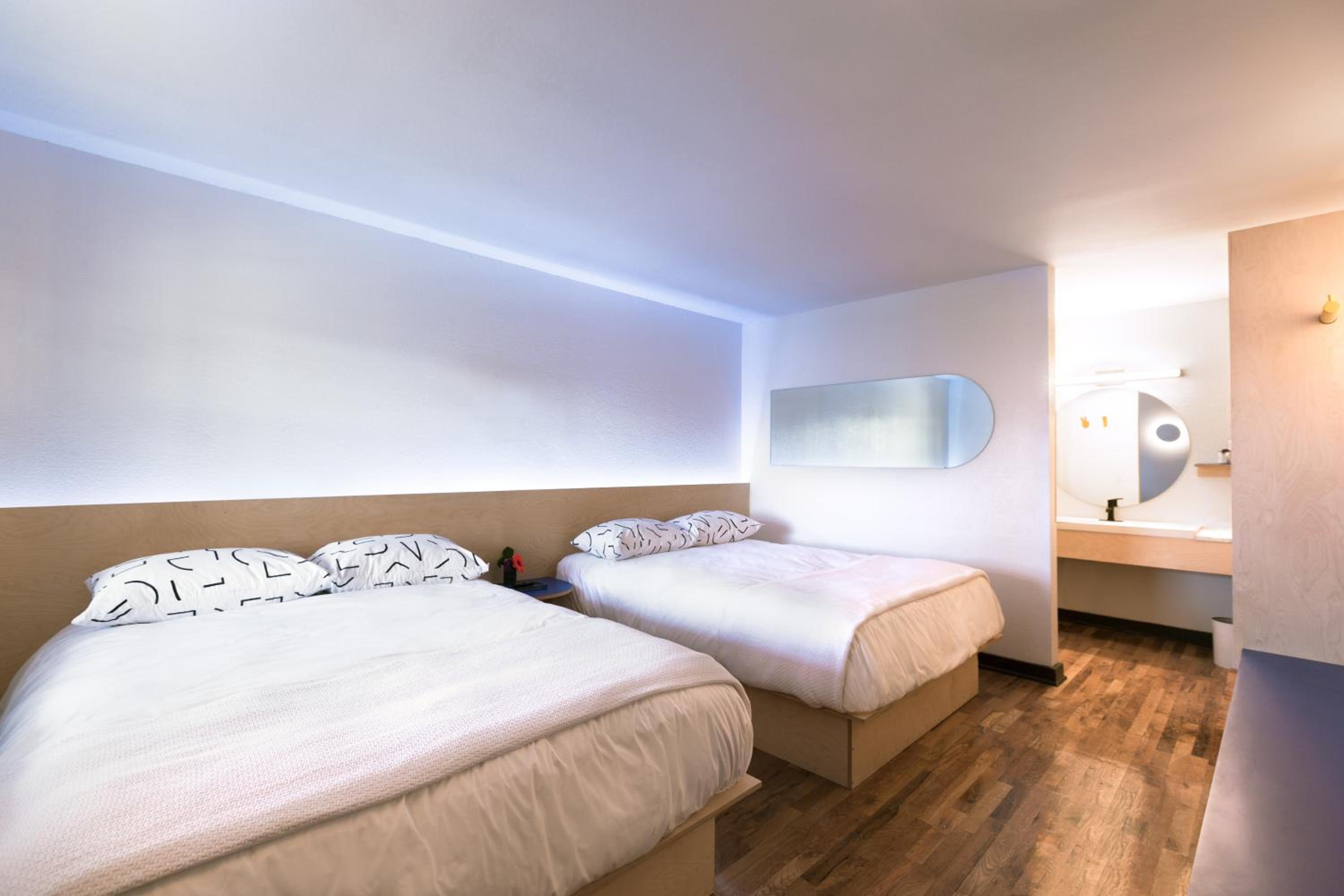 Superior Double Room - Photo 7