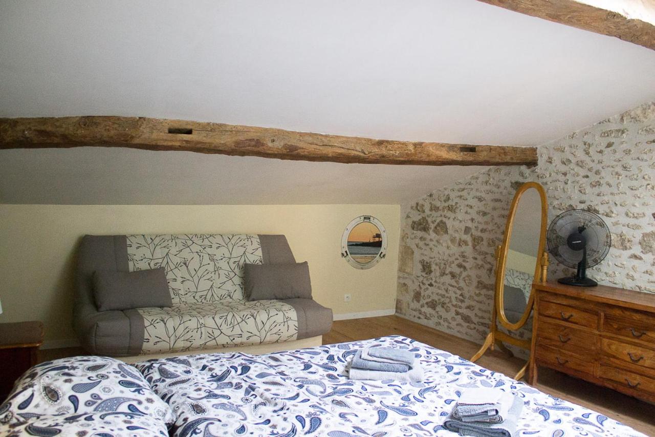 Double Room with Private External Bathroom