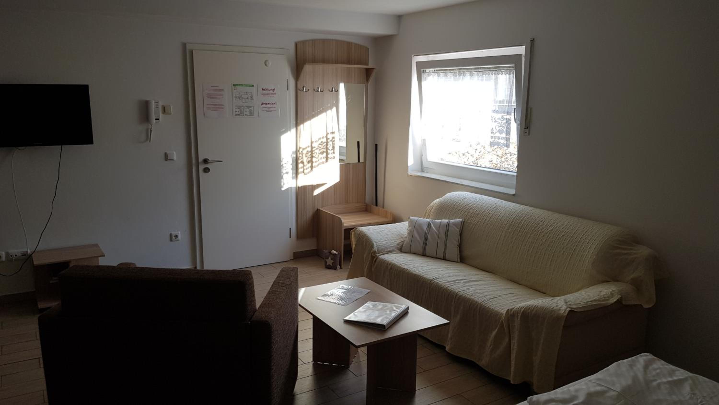 Double Room - Photo 1