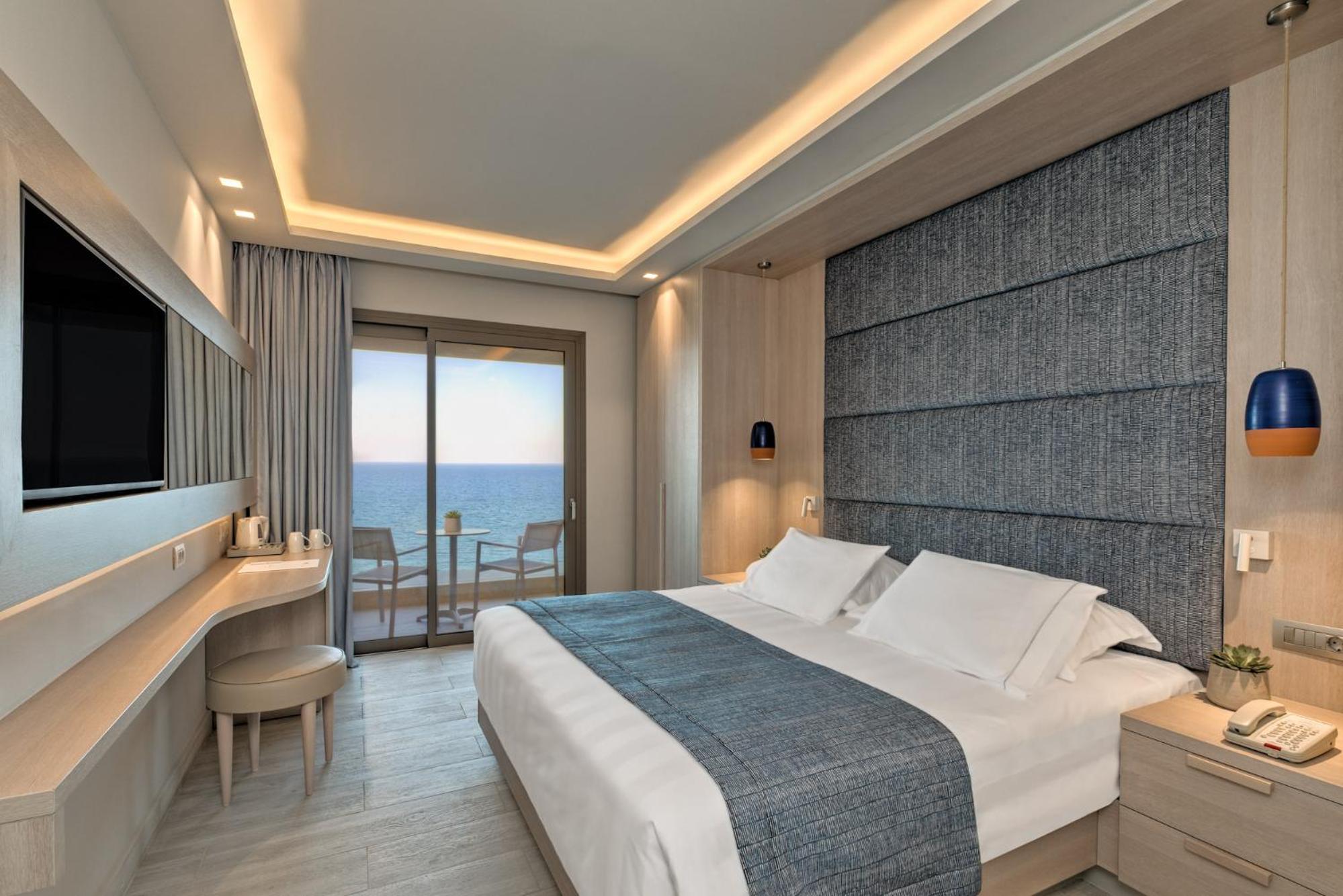 Sea View Triple Room