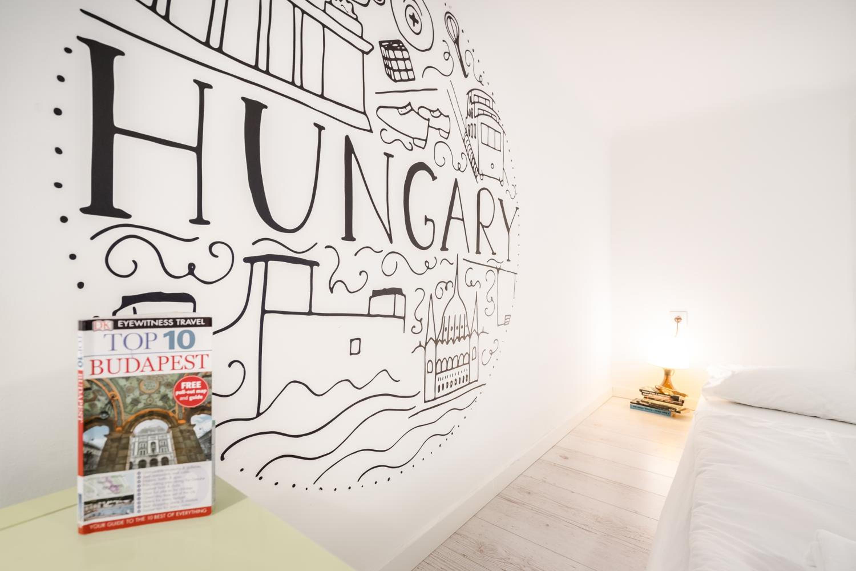 One-Bedroom Apartment - Photo 10