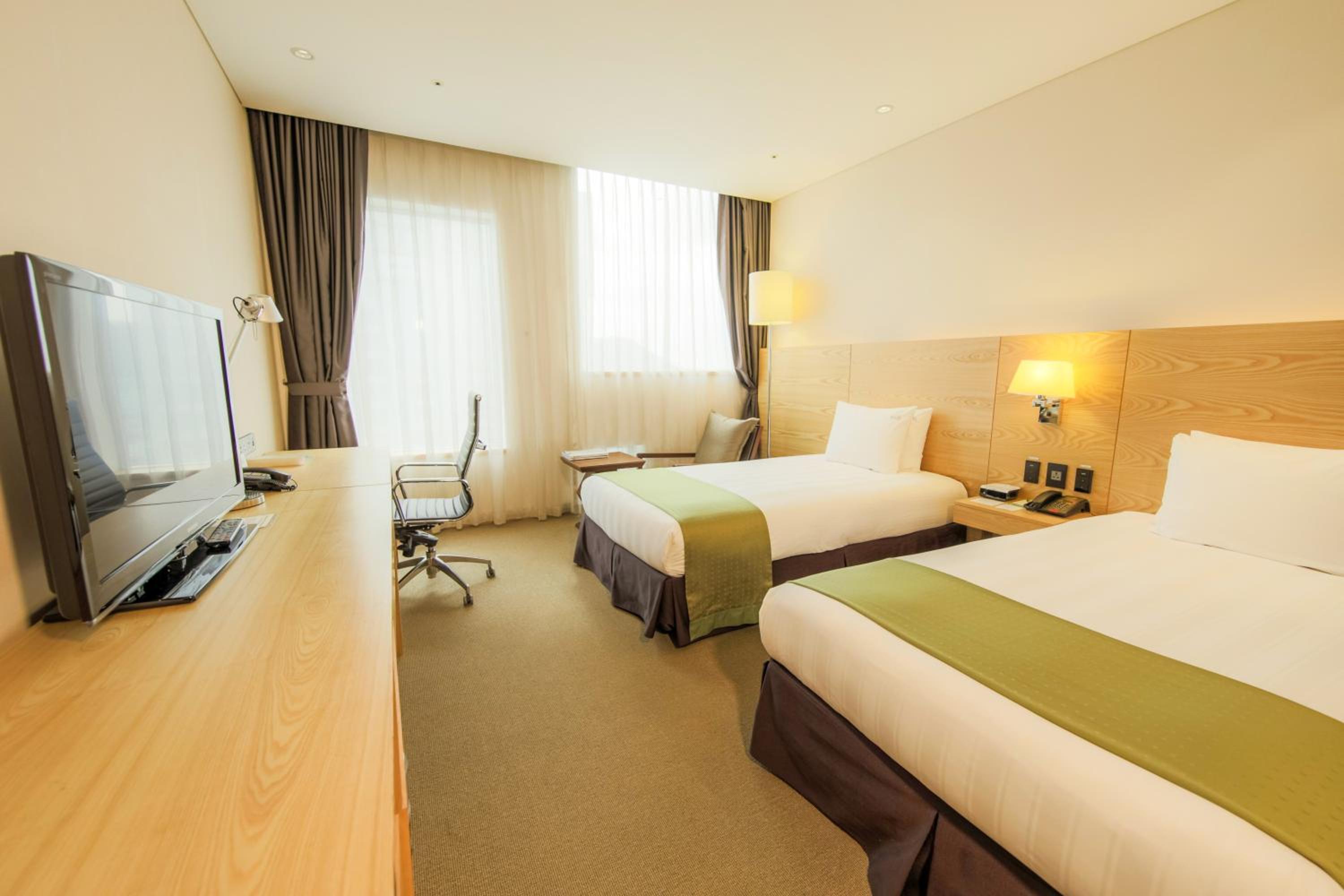 Standard Twin Room photo 1