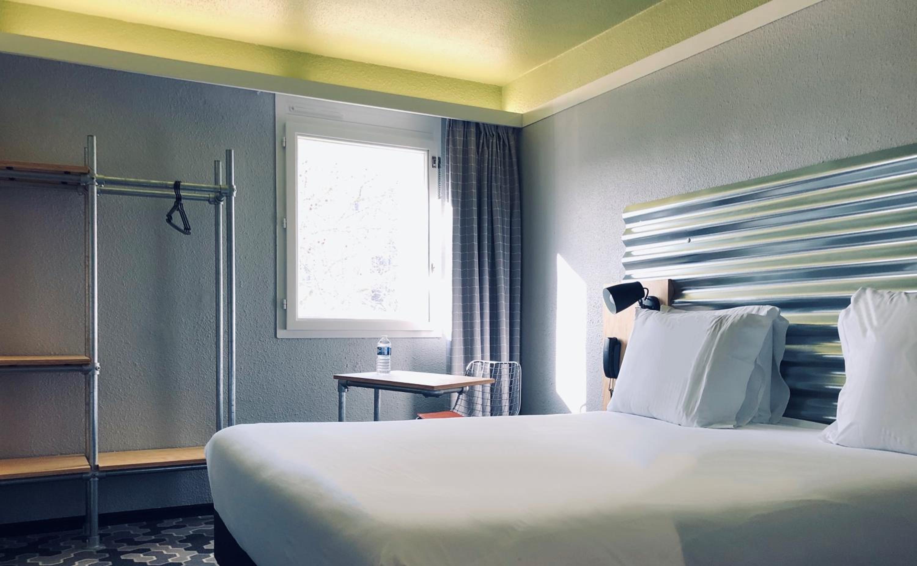 Standard Double Room - Photo 6