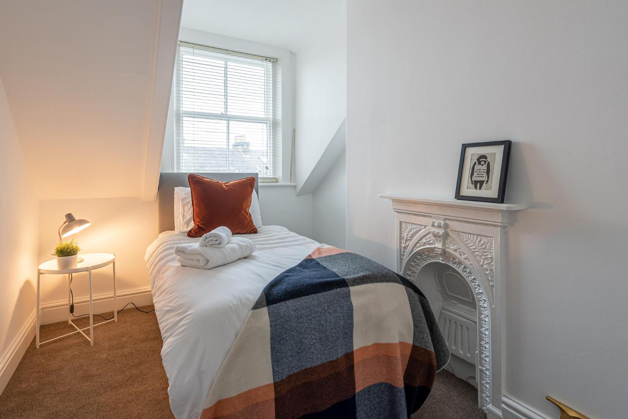 Four-Bedroom House photo 1