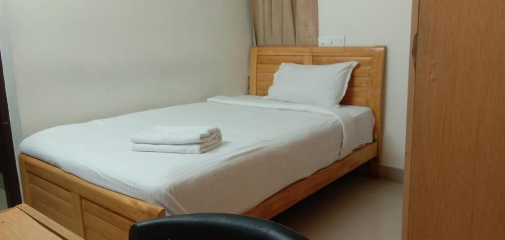 Budget Single Room photo 2