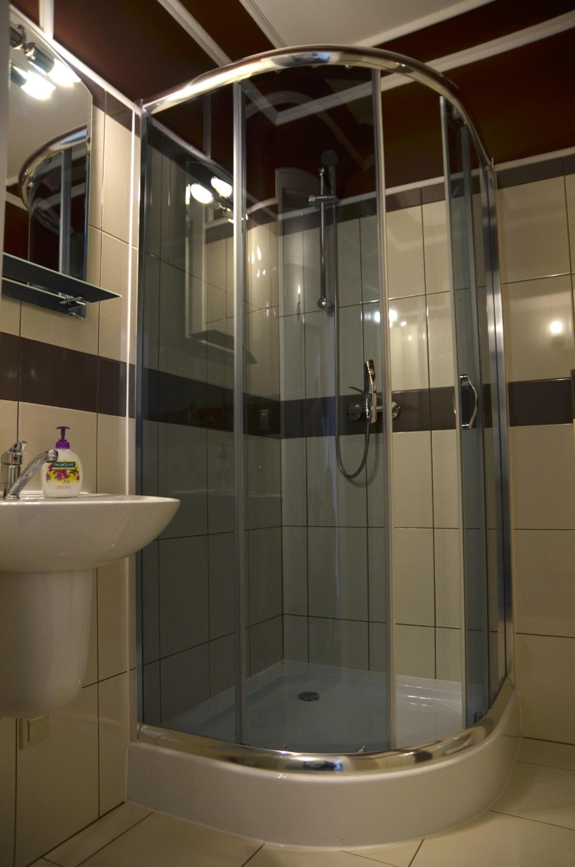 Double Room - Photo 2