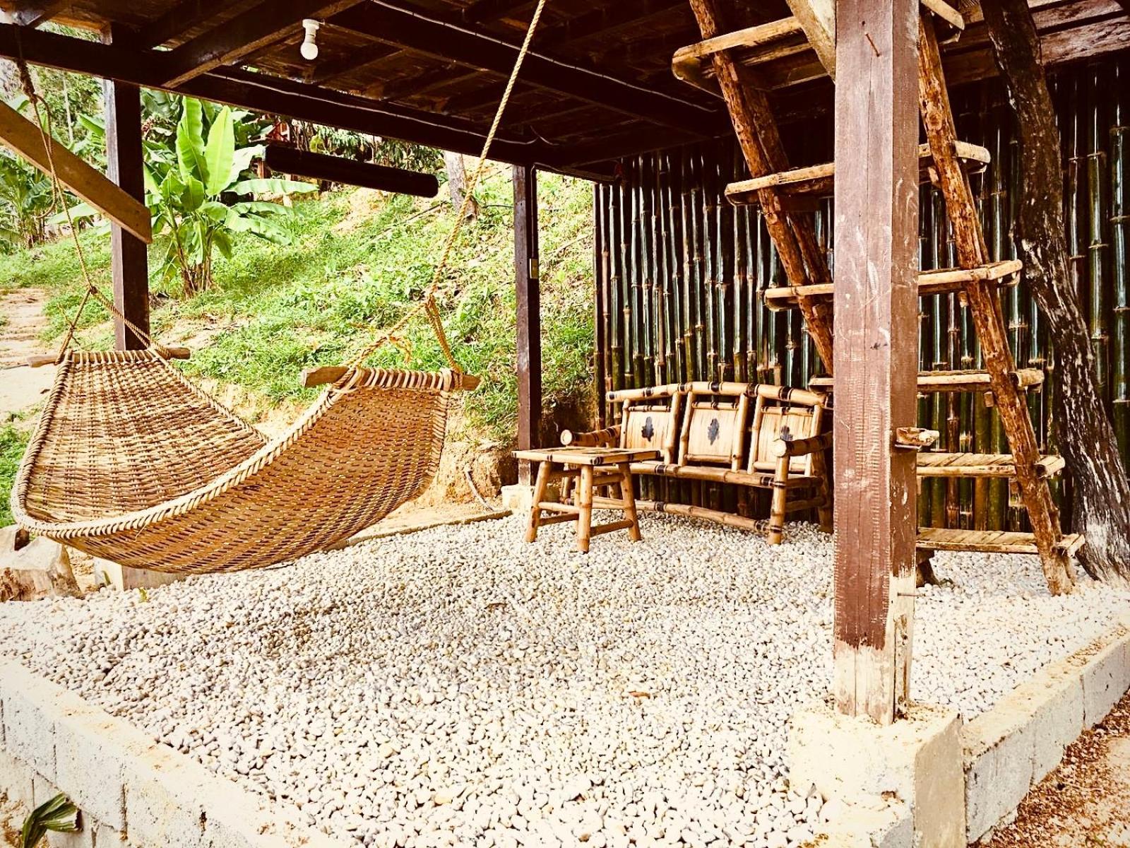 Bungalow with Sea View - Photo 6