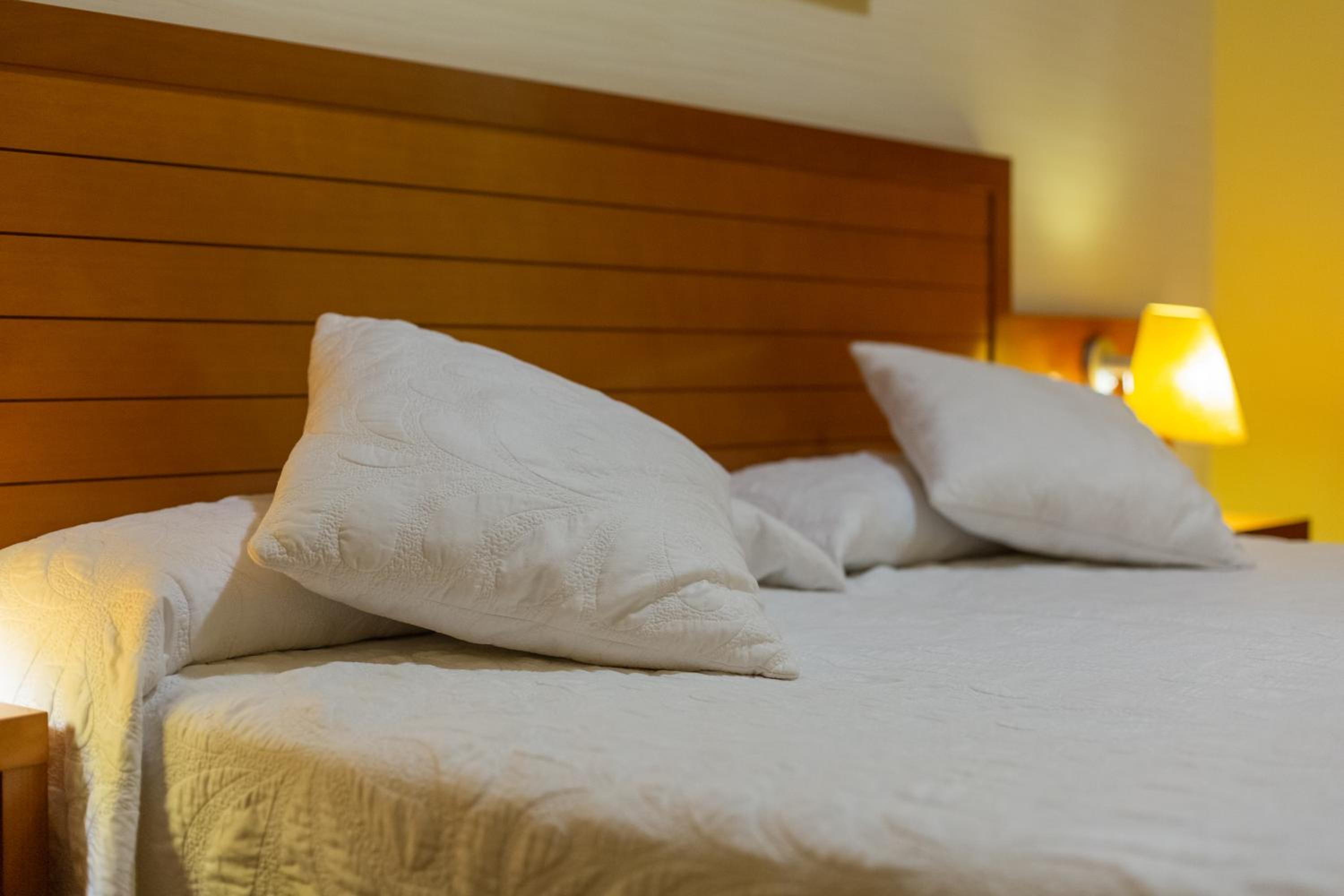 Standard Twin Room photo 2