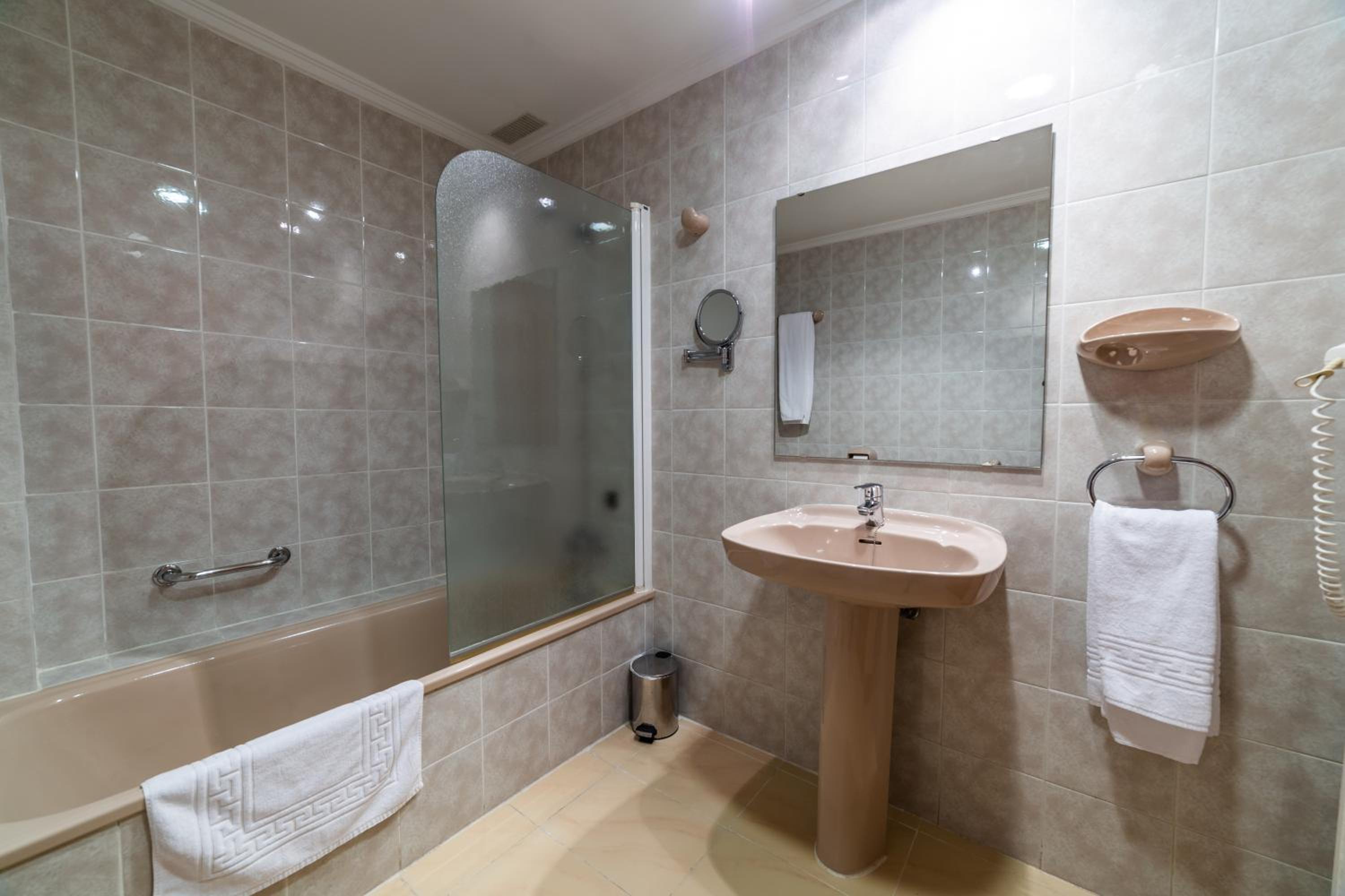 Superior Double Room photo 2