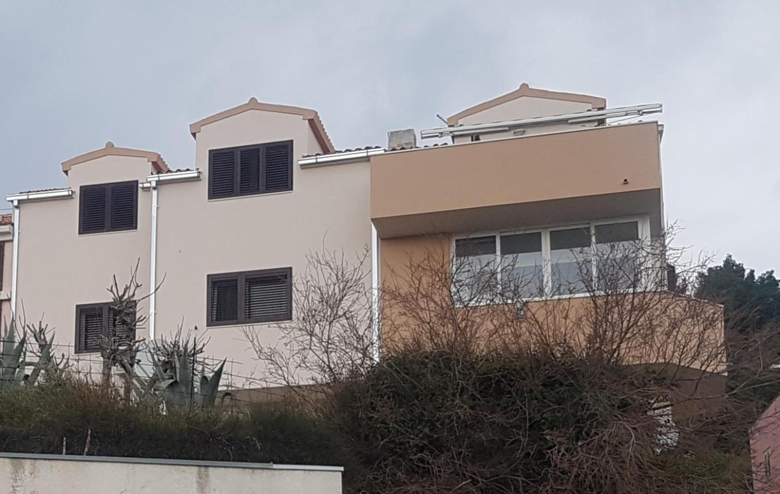 Apartment with Sea View - Photo 19