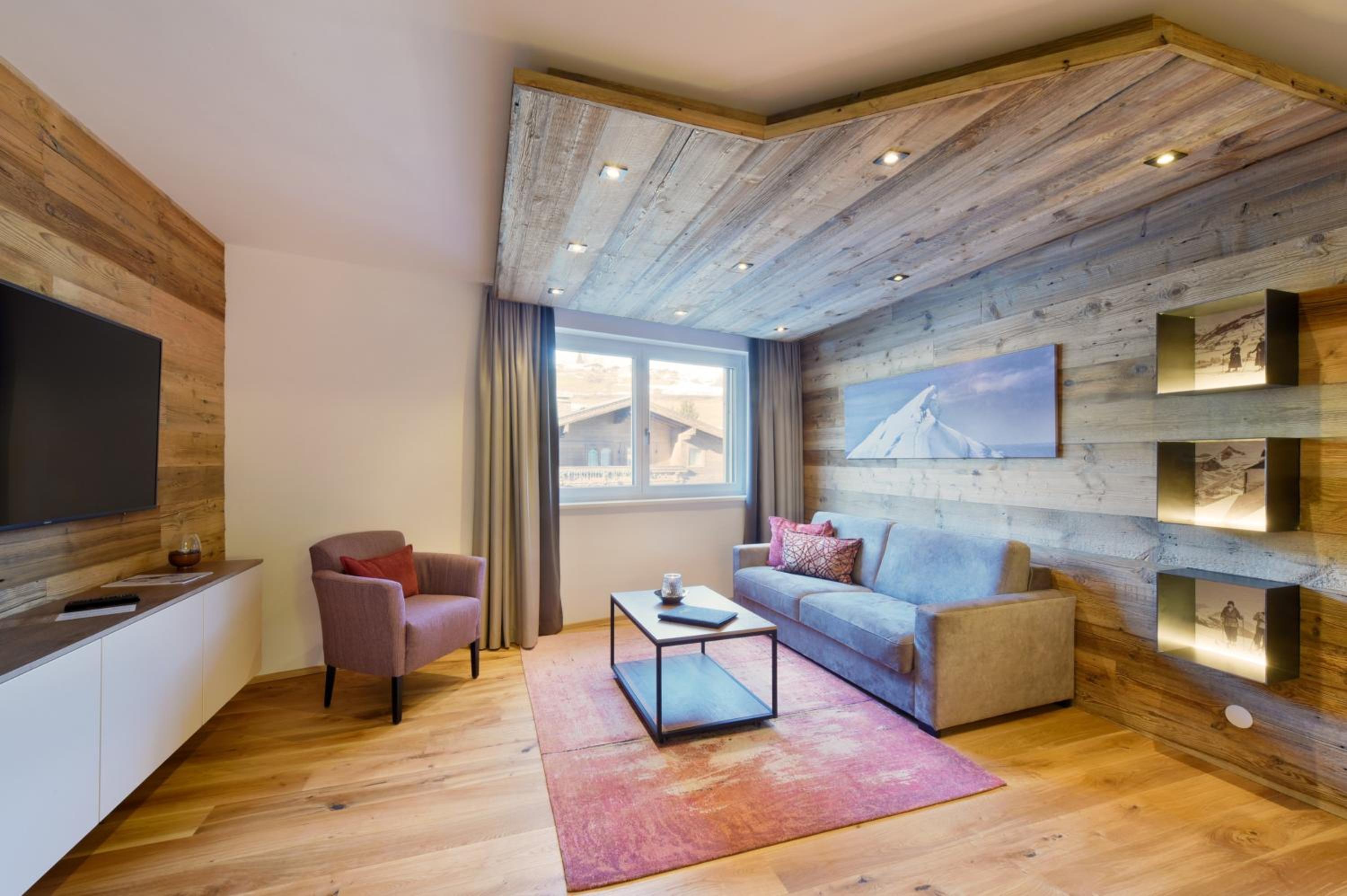 One-Bedroom Suite