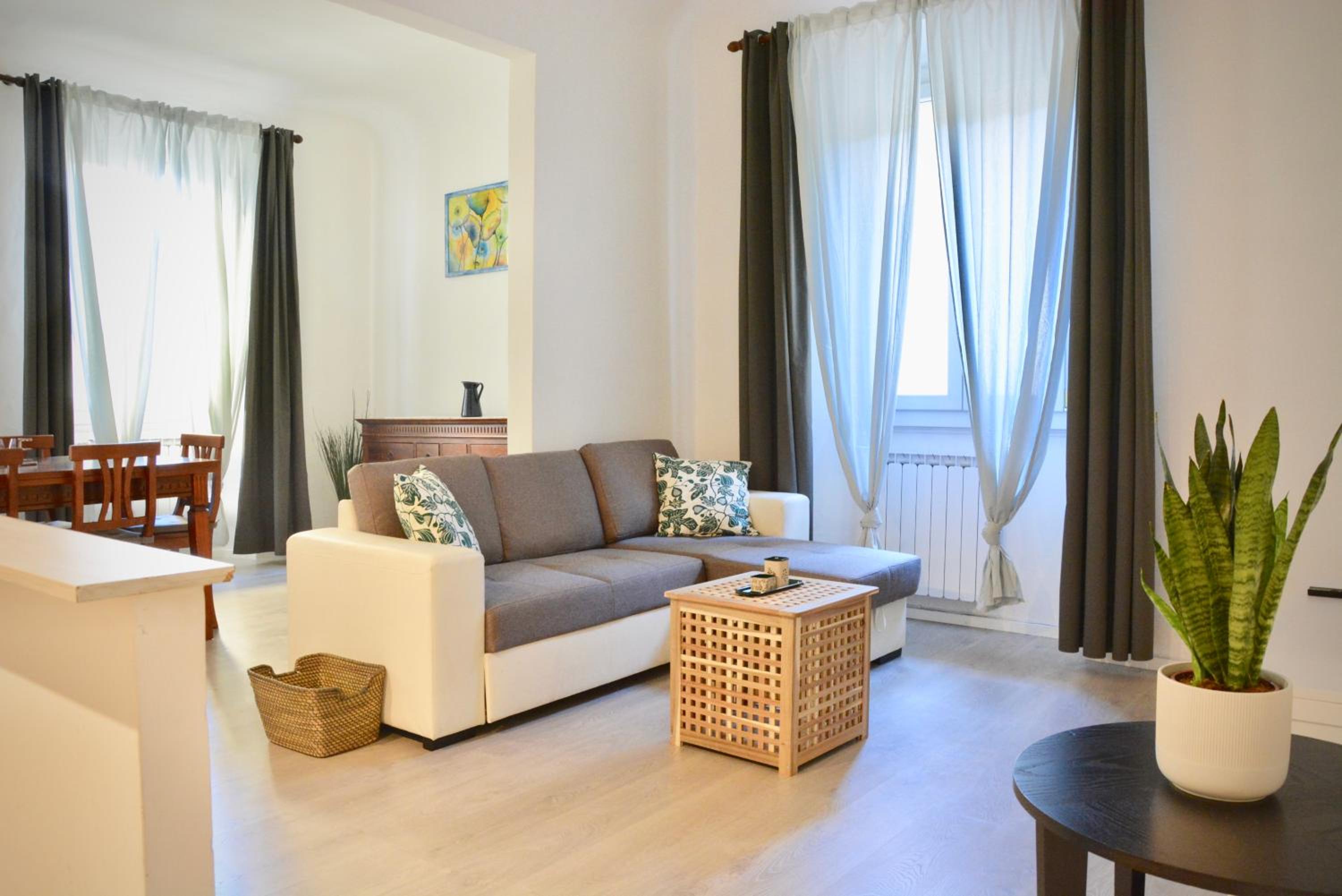 Maisonette photo 1