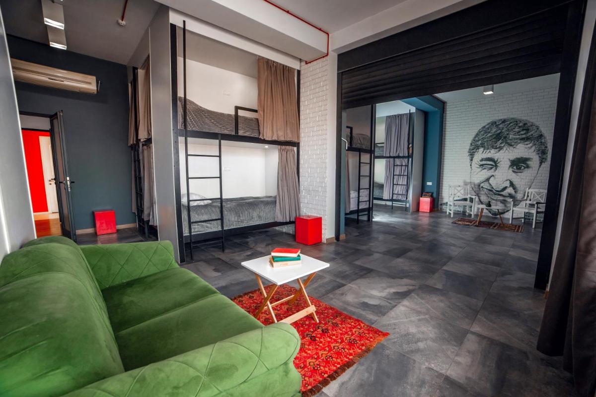 Single Bed in Male Dormitory Room photo 3