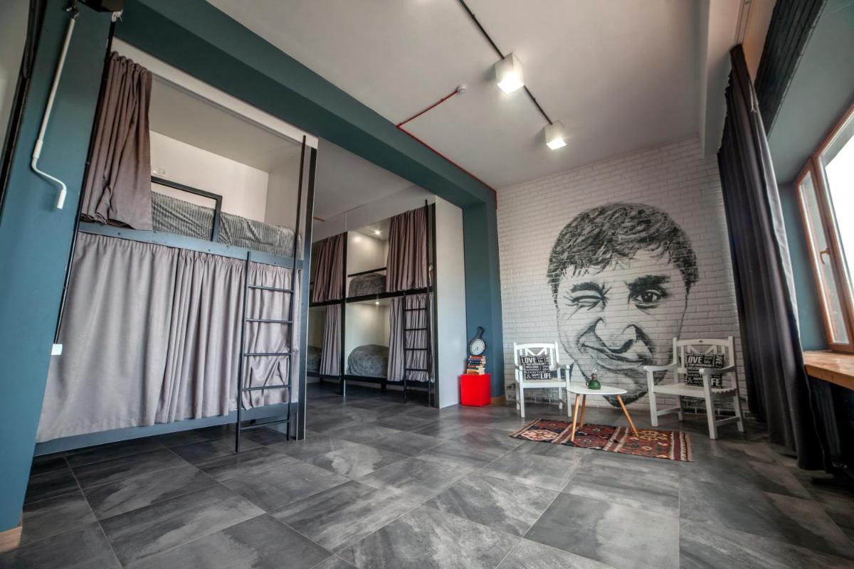 Single Bed in Male Dormitory Room photo 2