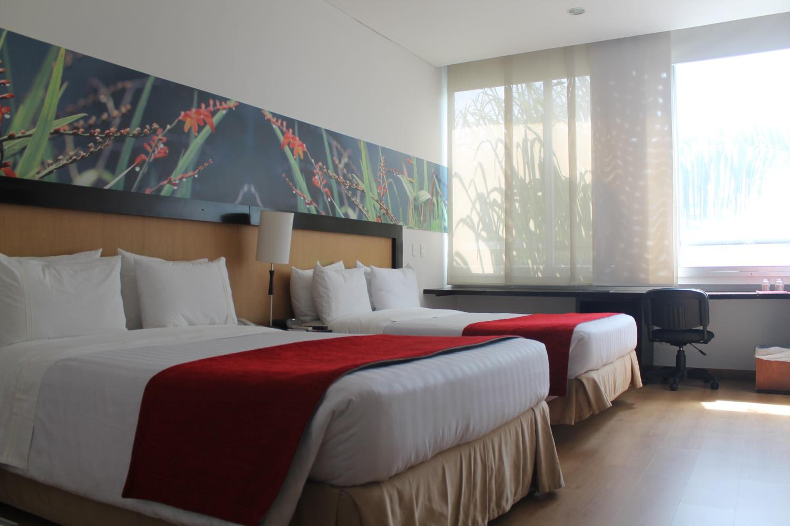Double Room with Two Double Beds - Photo 1