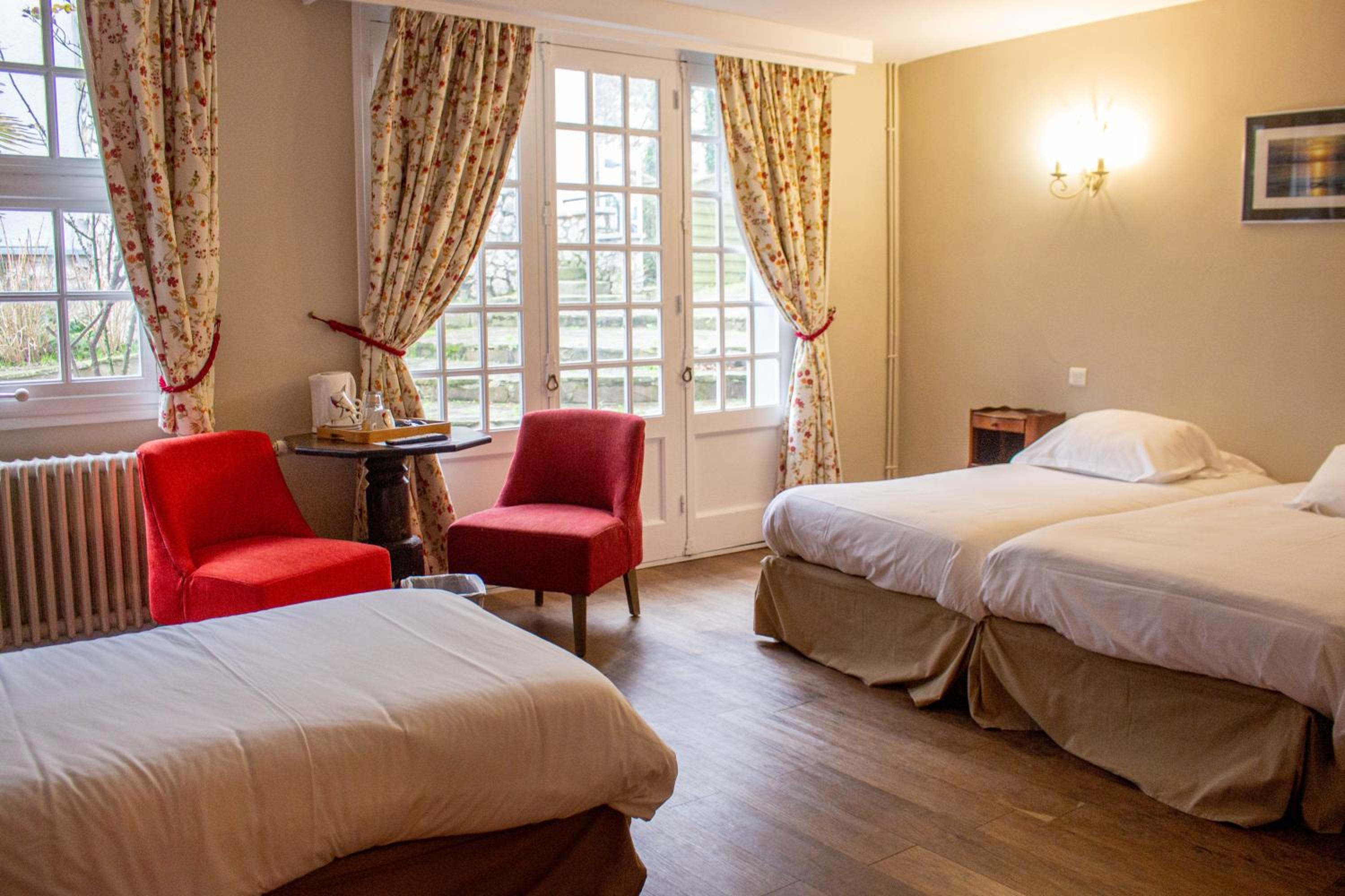 Triple Room - Photo 7