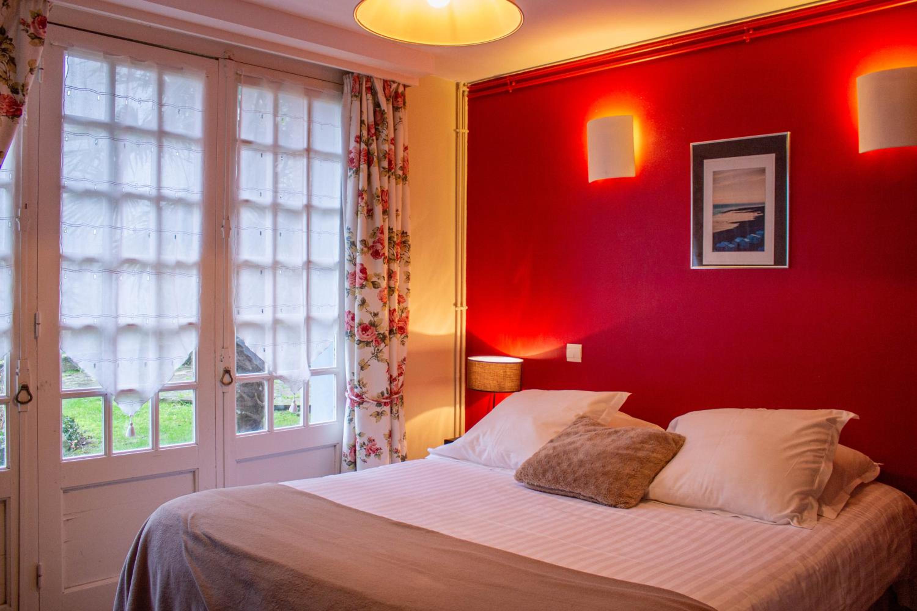 Classic Double Room - Photo 1