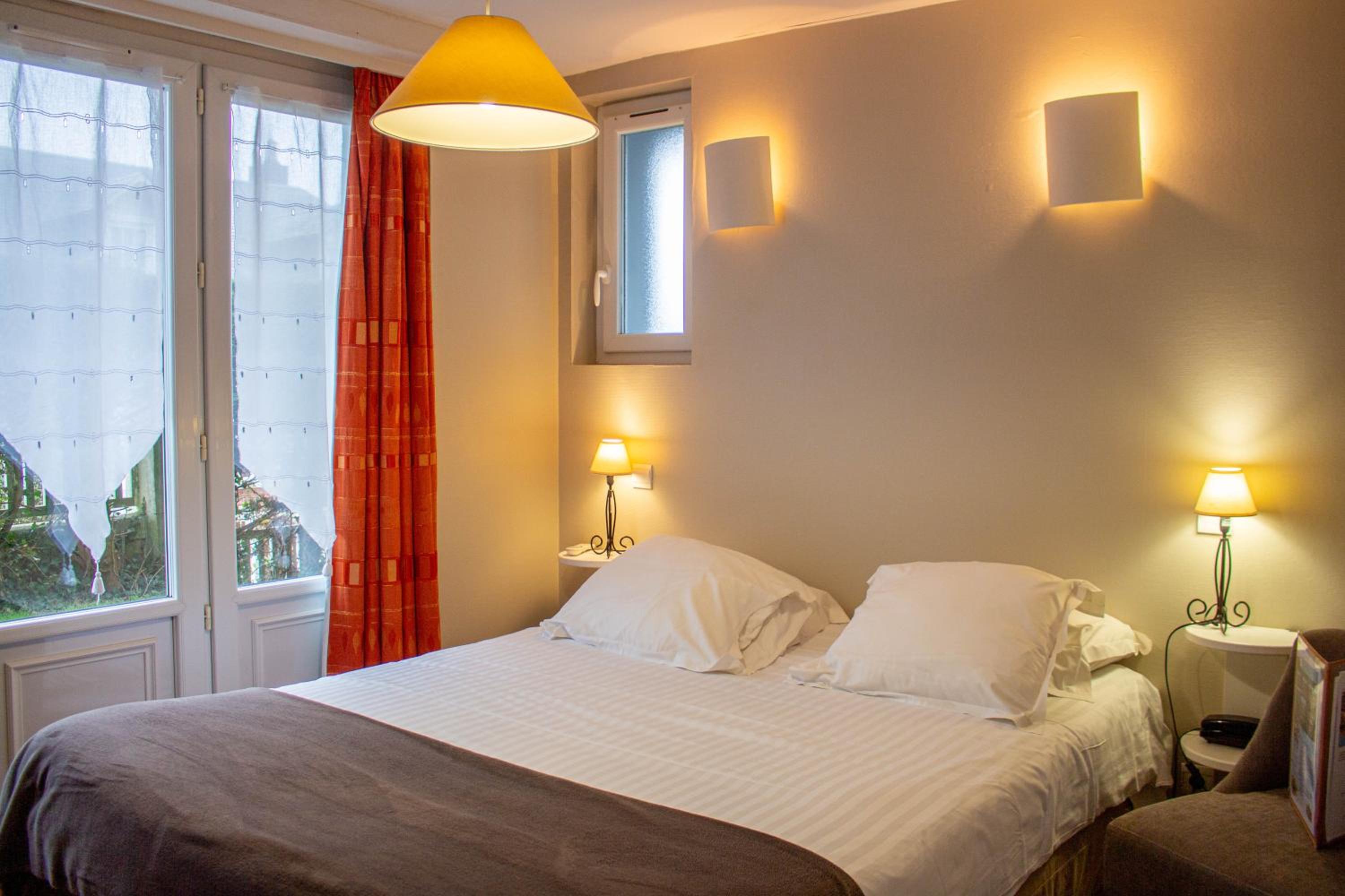Classic Double Room - Photo 2
