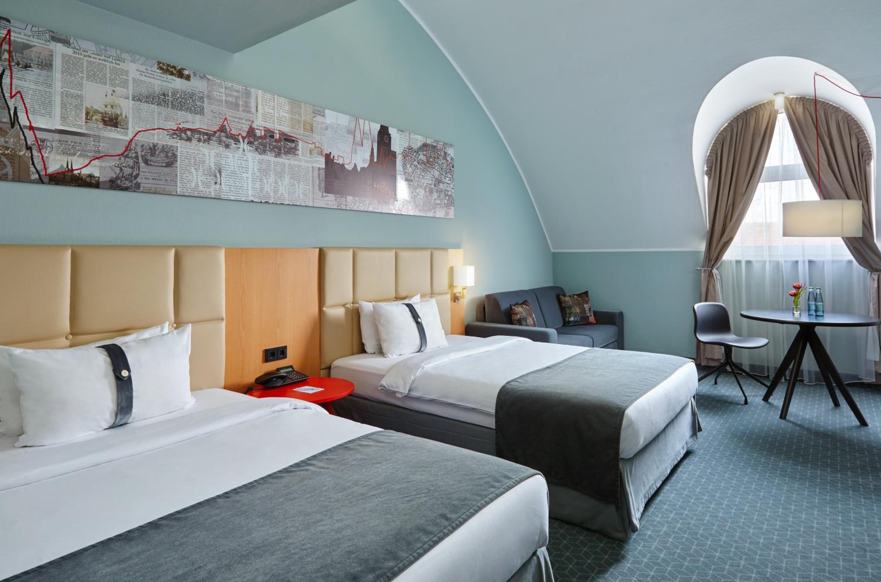 Superior Queen Room with Two Queen Beds - Non-Smoking - Photo 1