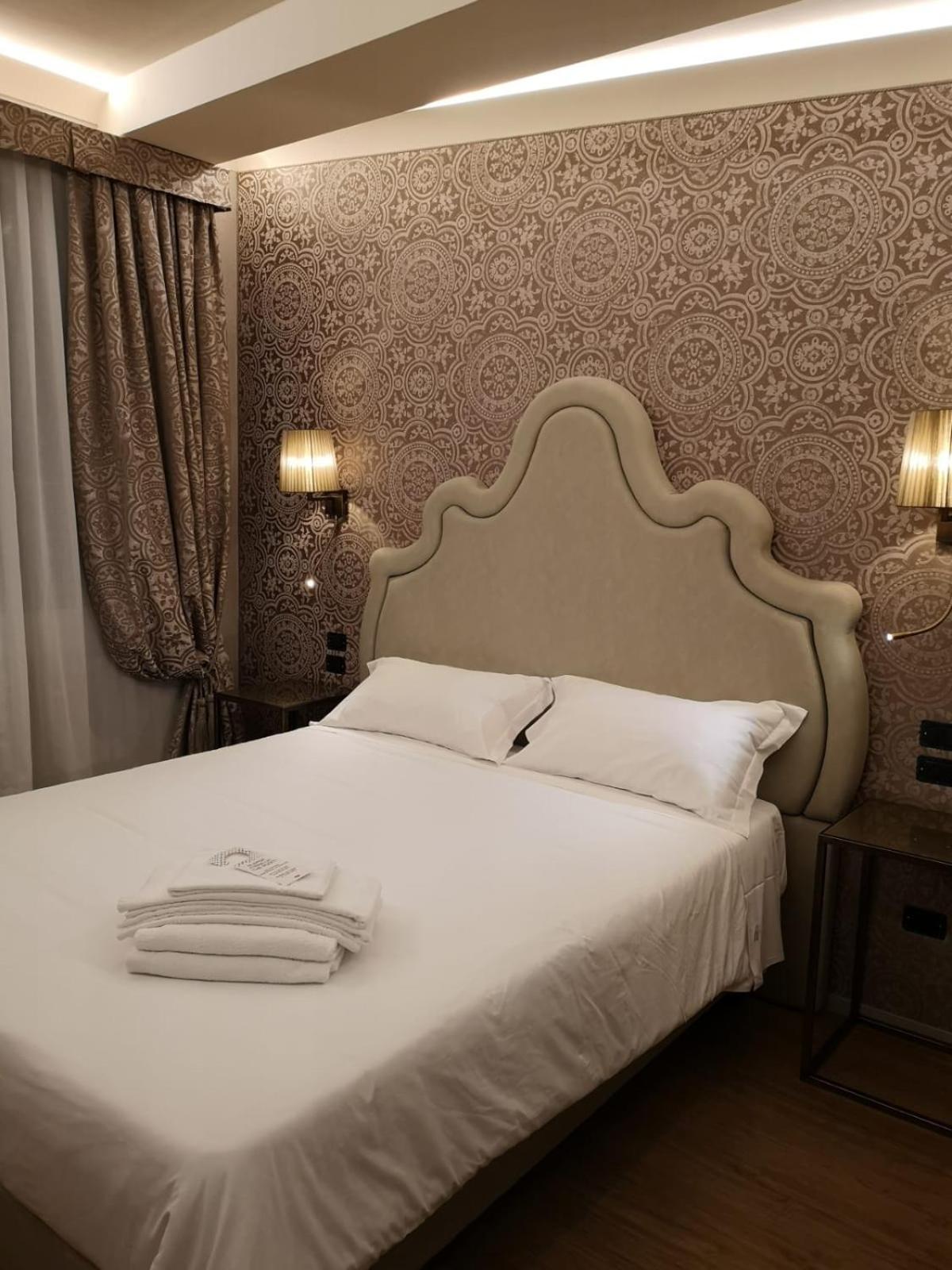 Economy Double Room photo 3