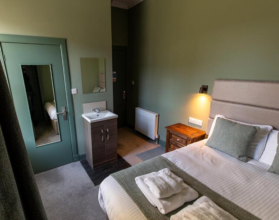 Small Double Room photo 1