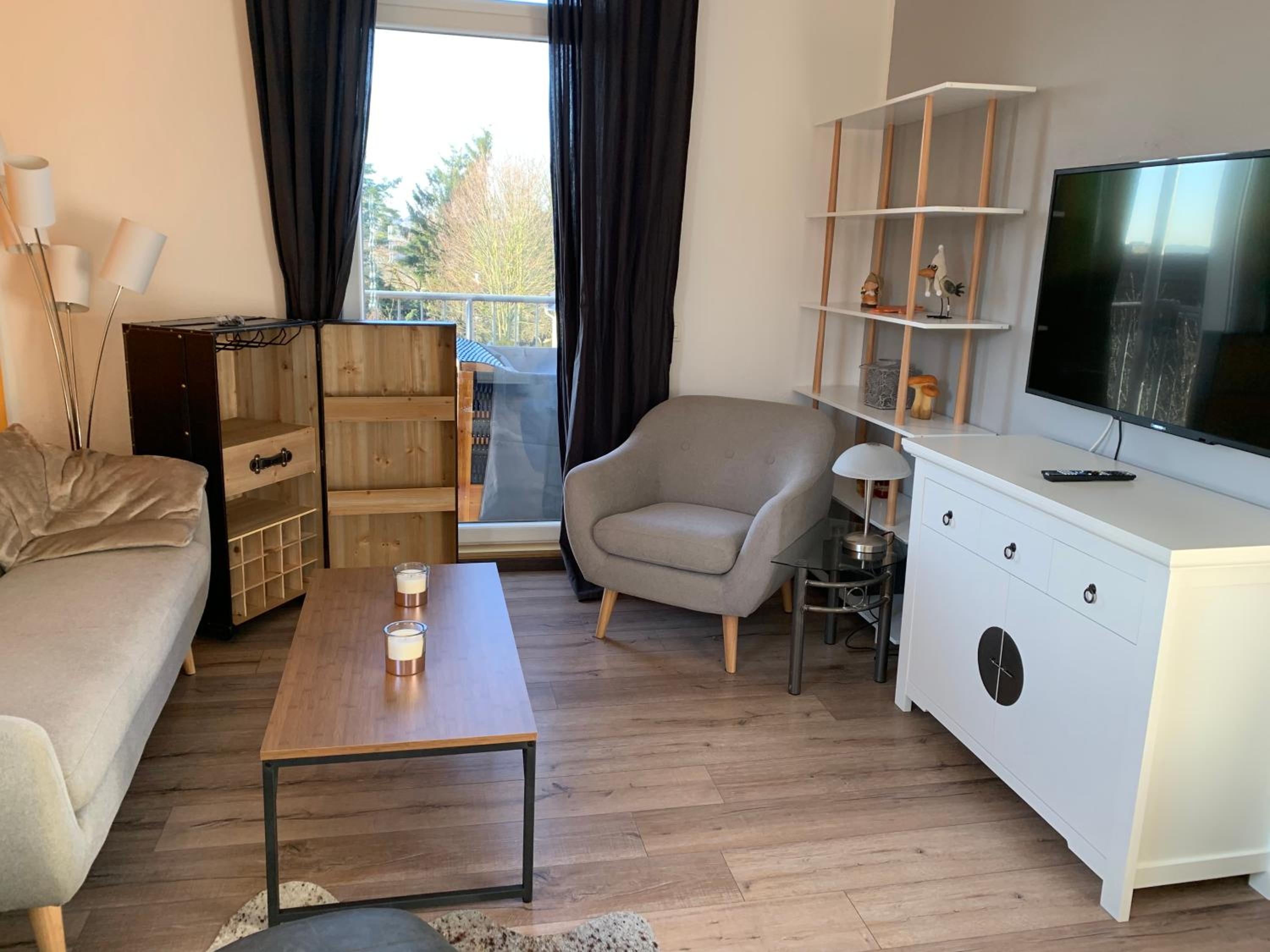 Two-Bedroom Apartment - Photo 4