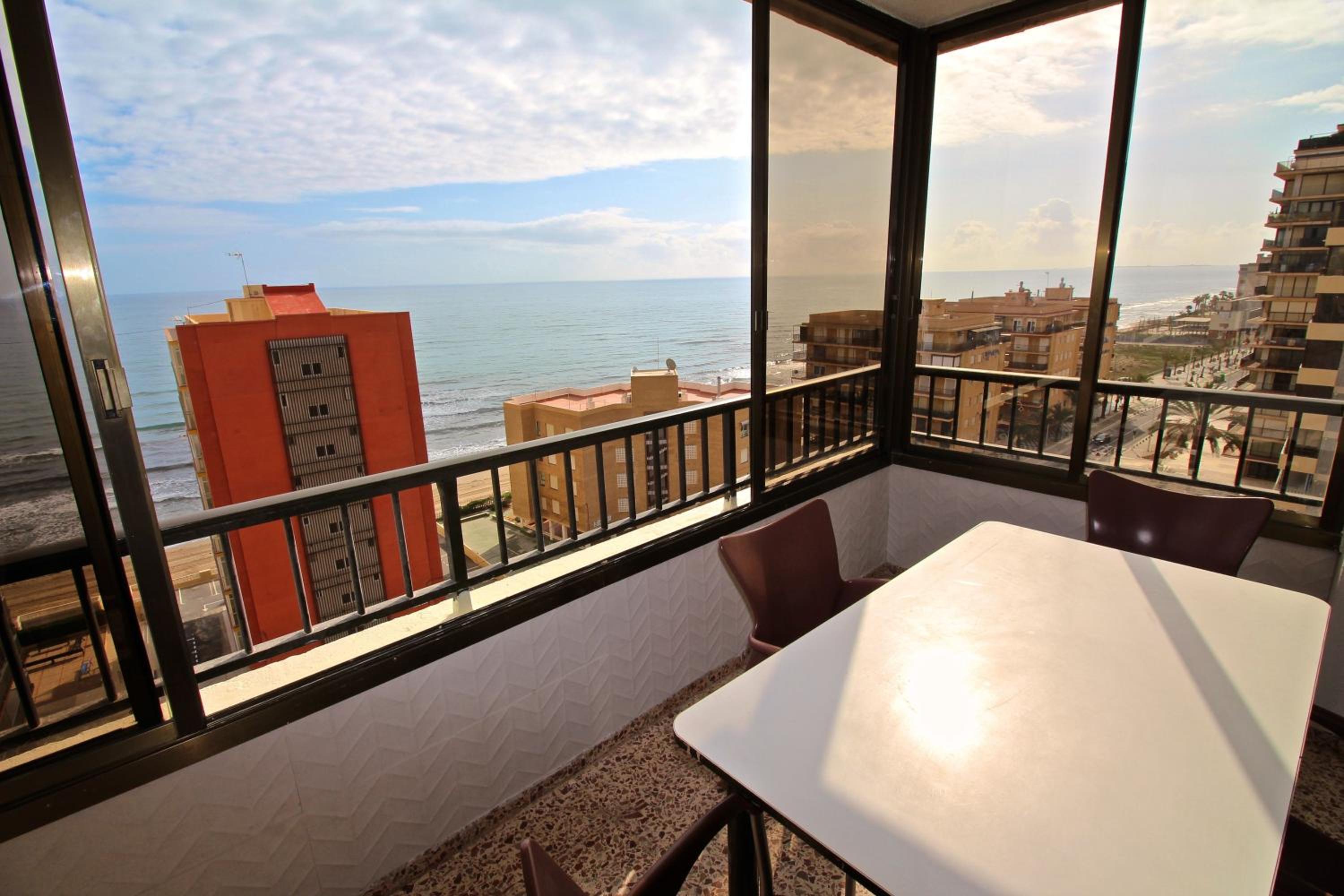 Apartment with Sea View photo 2