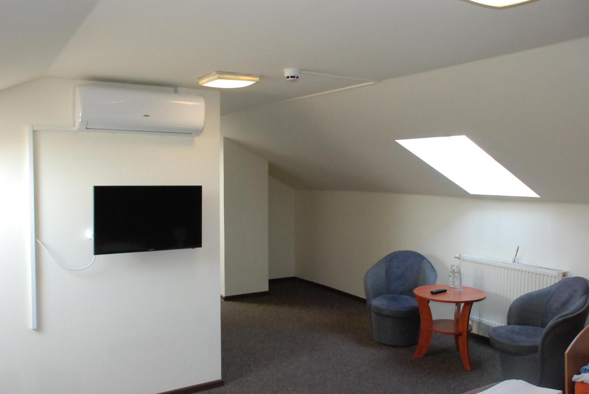 Deluxe Double Room with Shower photo 1
