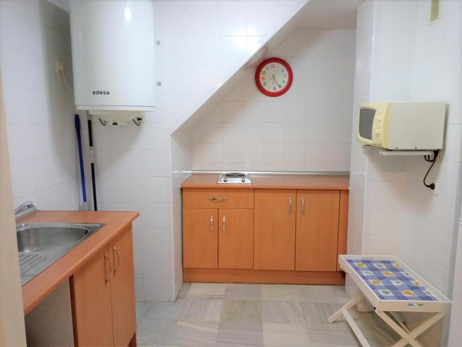 Two-Bedroom Duplex Apartment - Photo 4