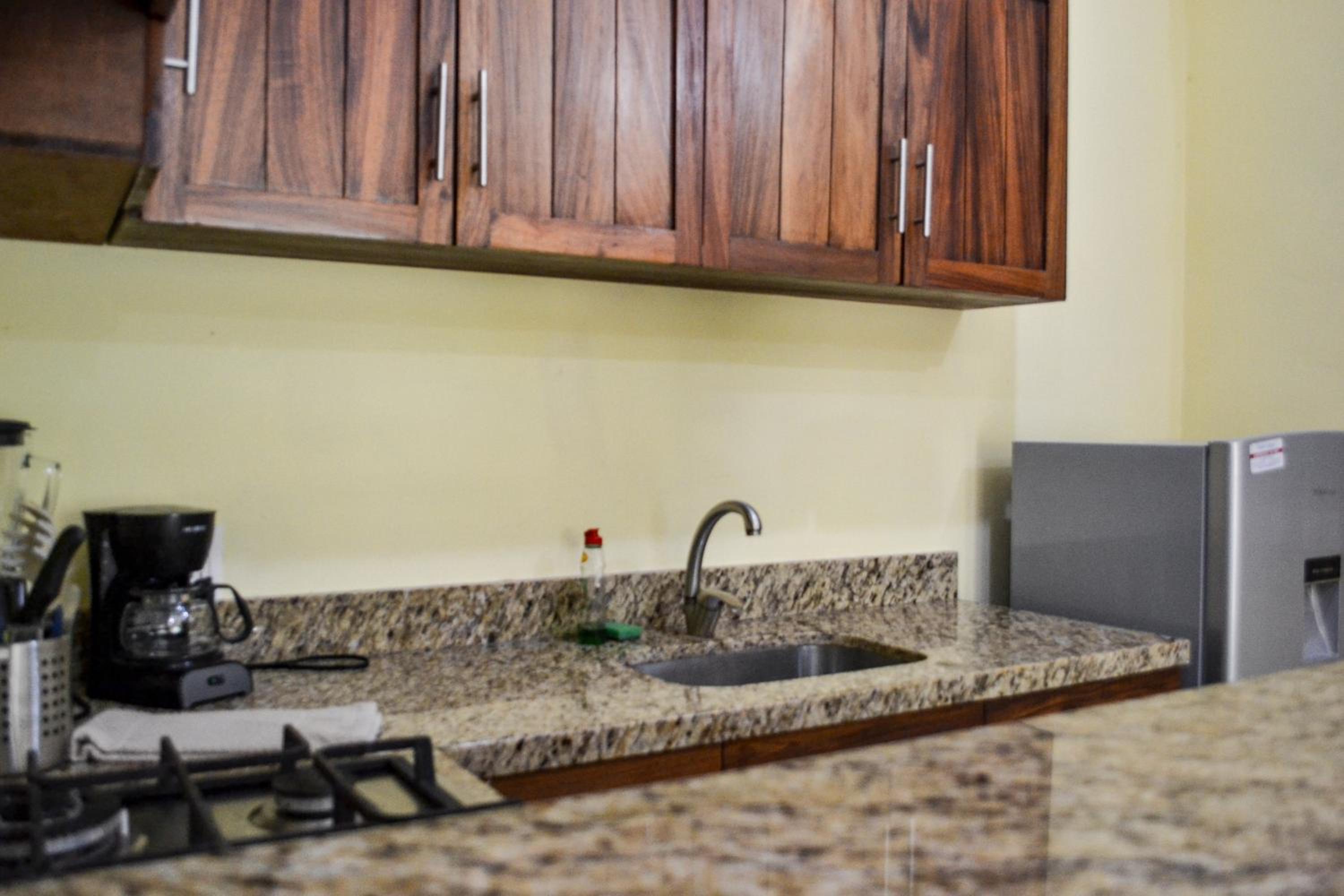 Studio Apartment with Sea View - Photo 15