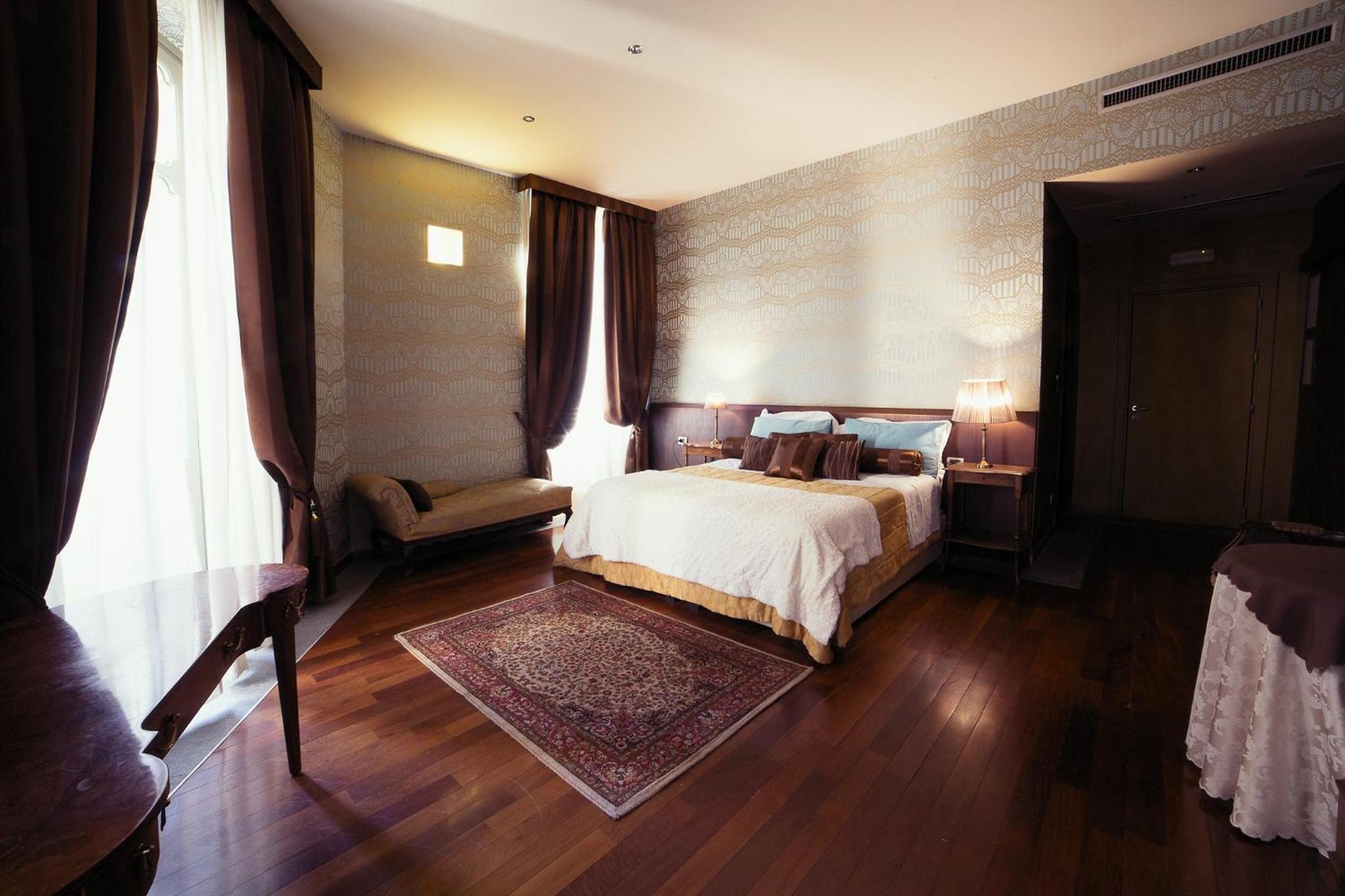 Liberty Family Room photo 1