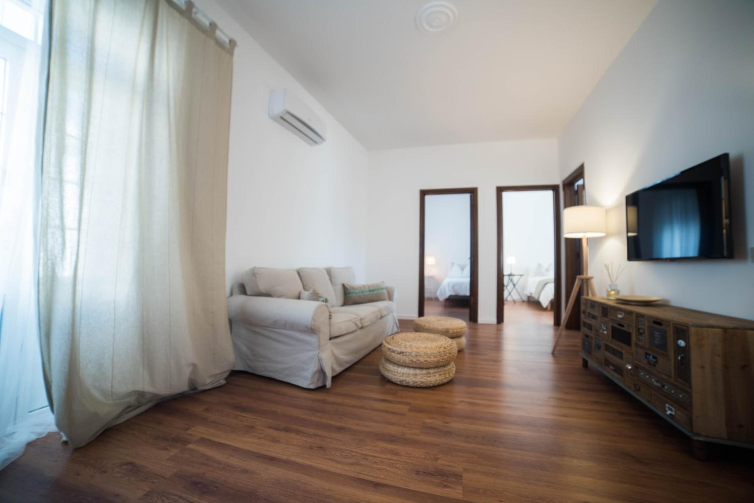 Two-Bedroom House photo 3