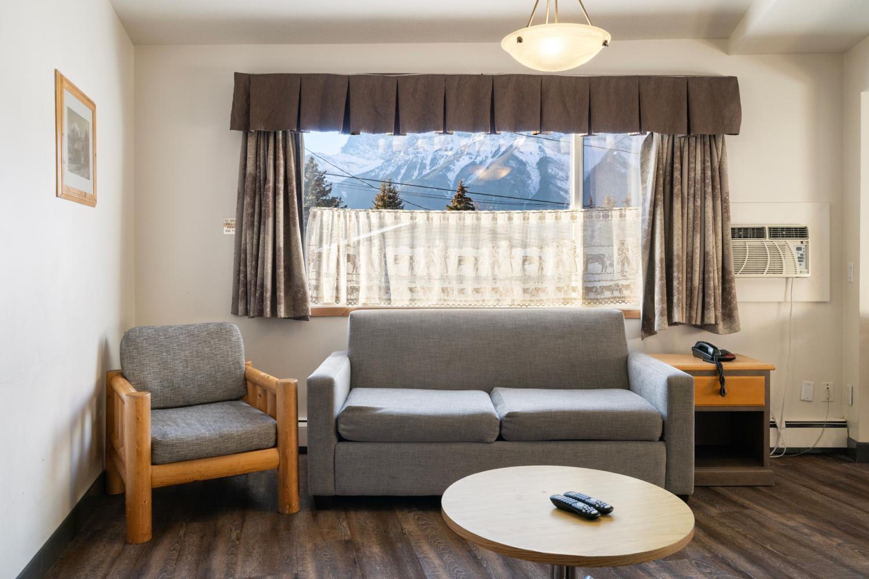 Two-Bedroom Suite
