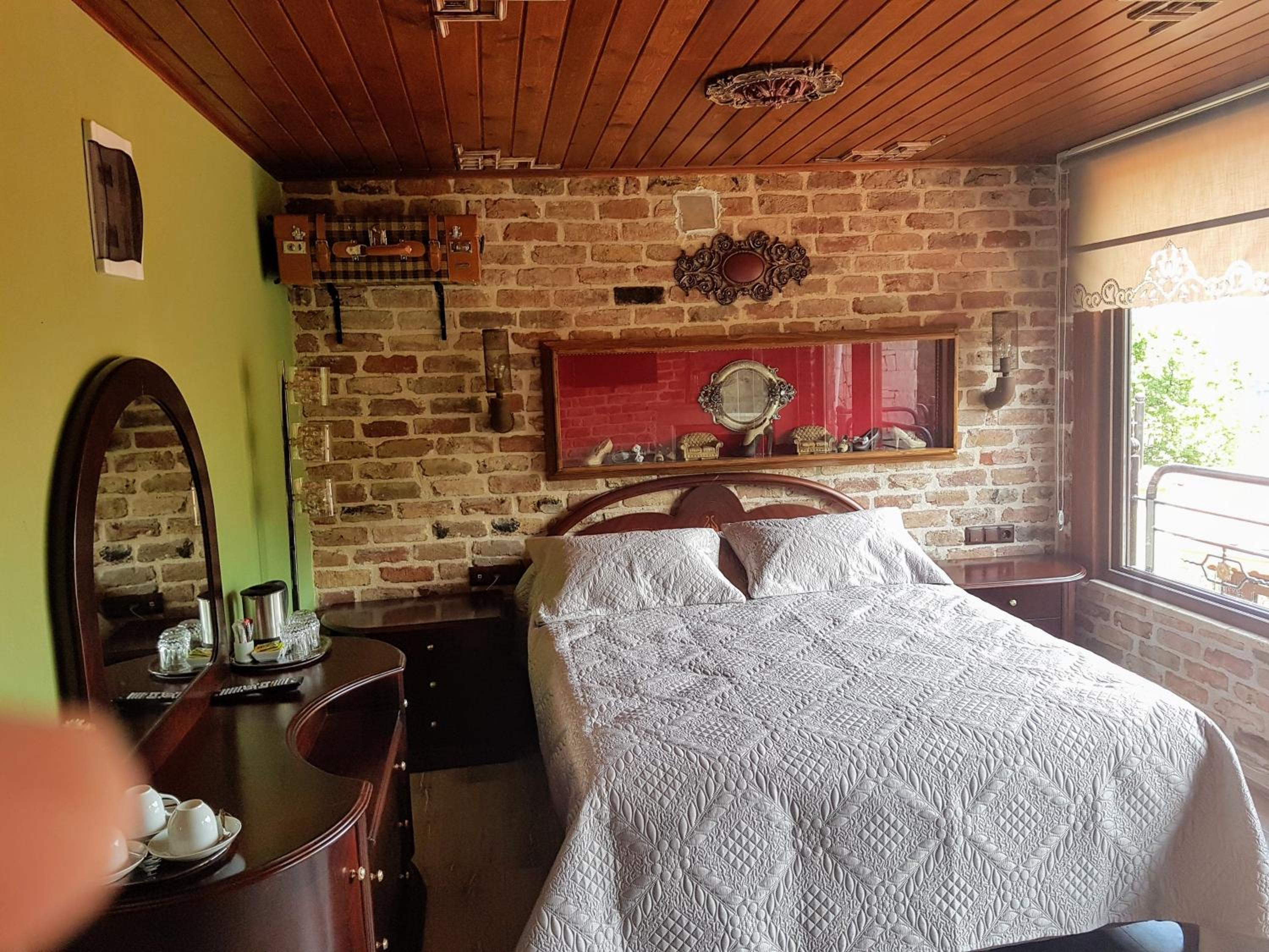 Superior Triple Room with Sea View photo 2