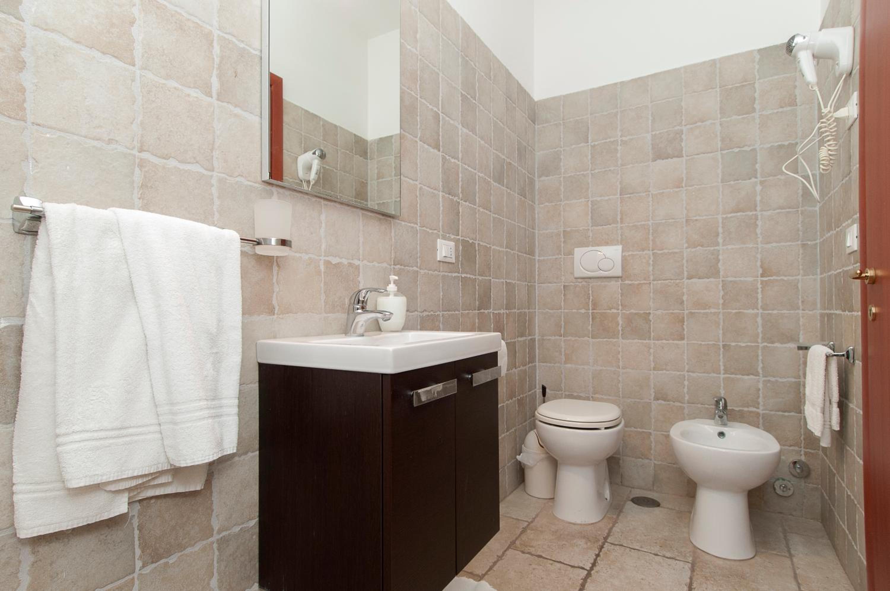 Double or Twin Room photo 2