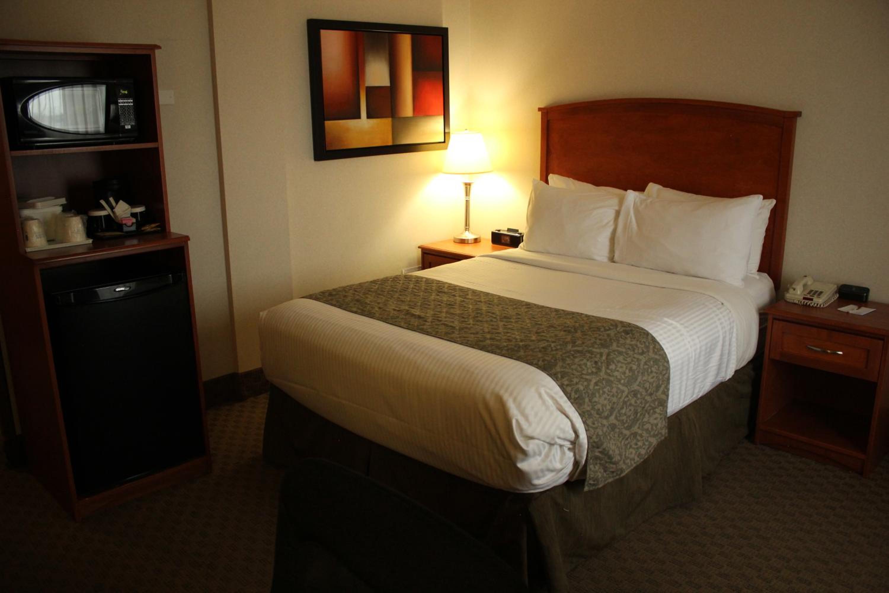 Deluxe Queen Room - Photo 1