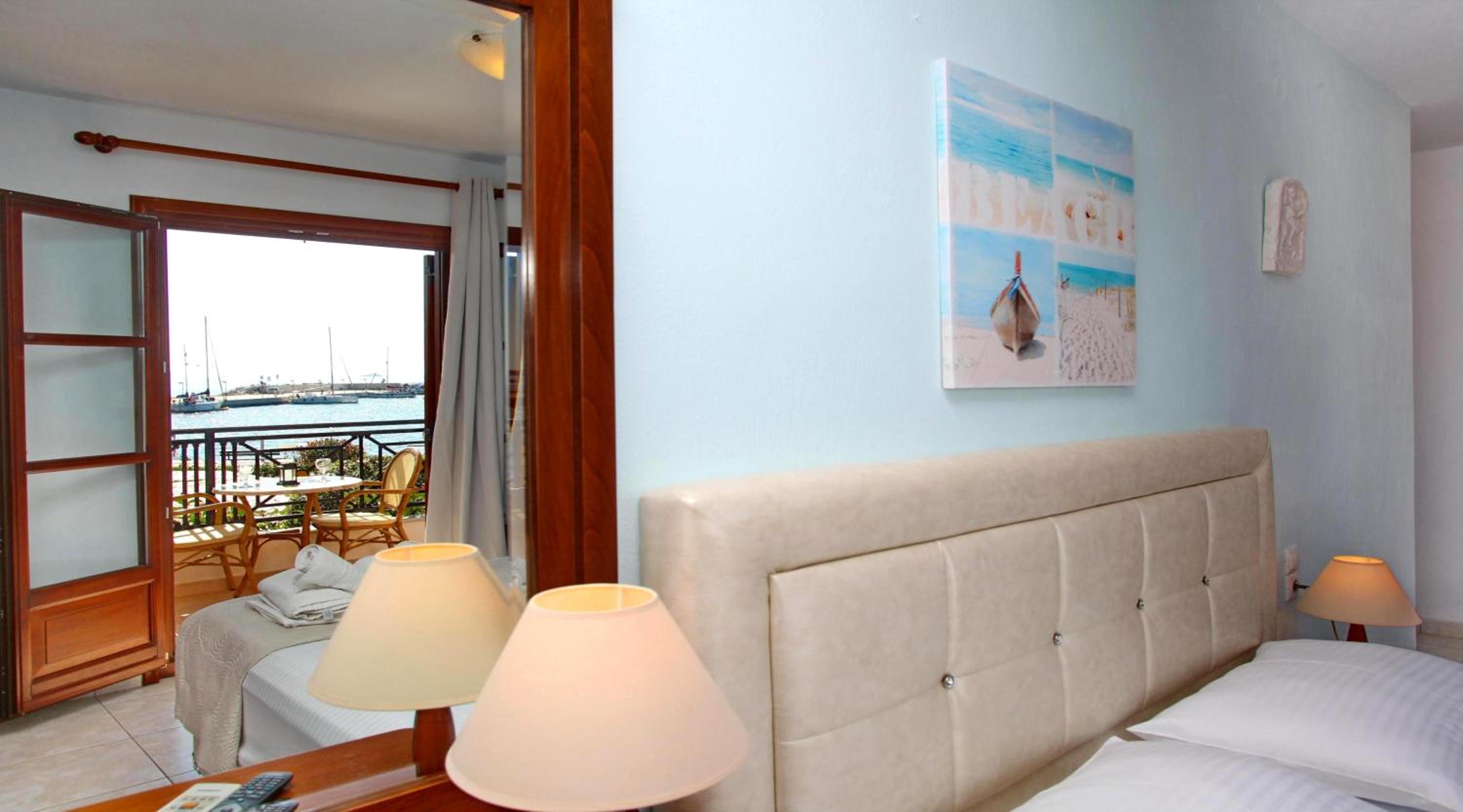 Studio with Sea View - Photo 8