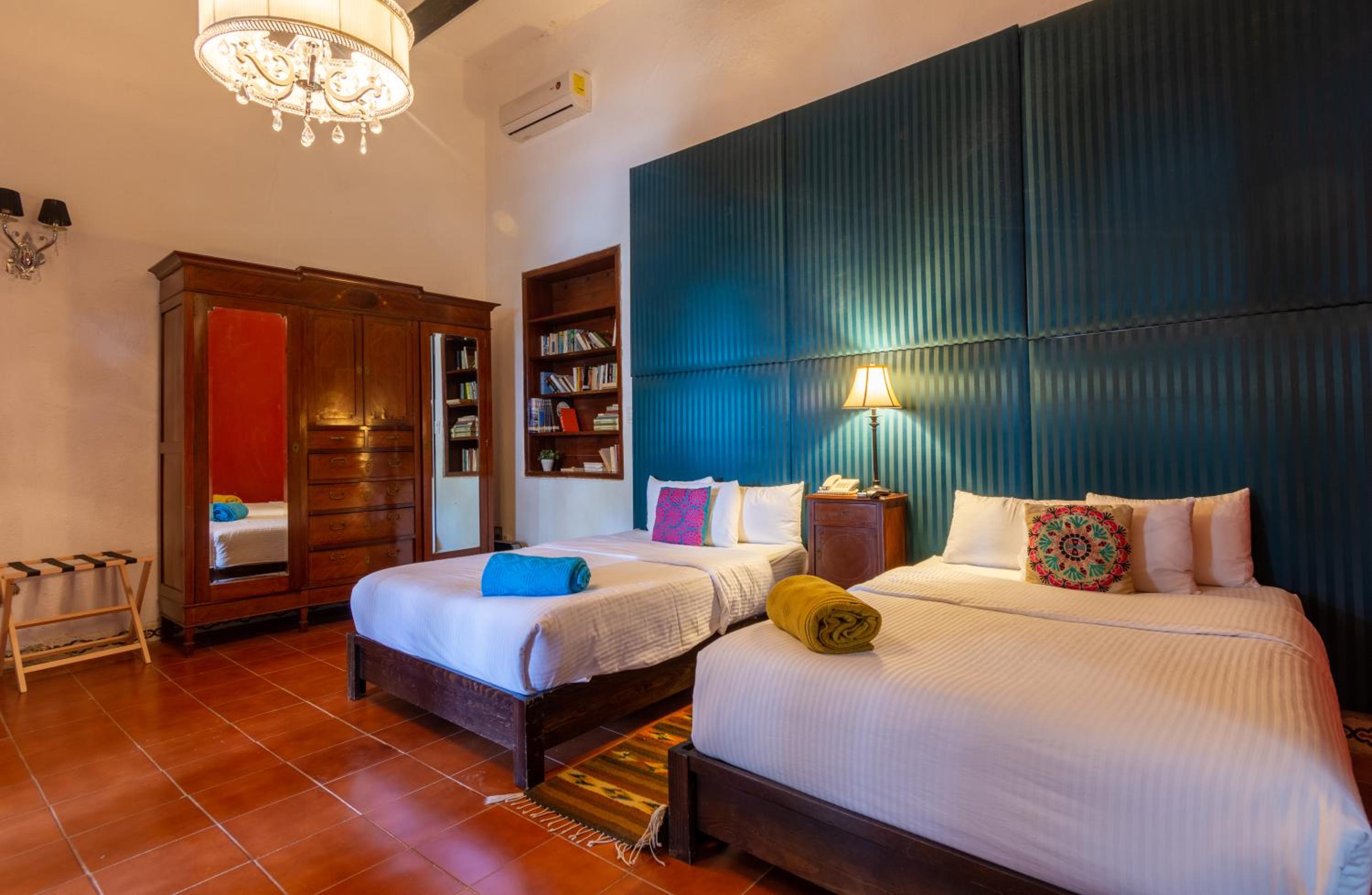 Standard Double Suite