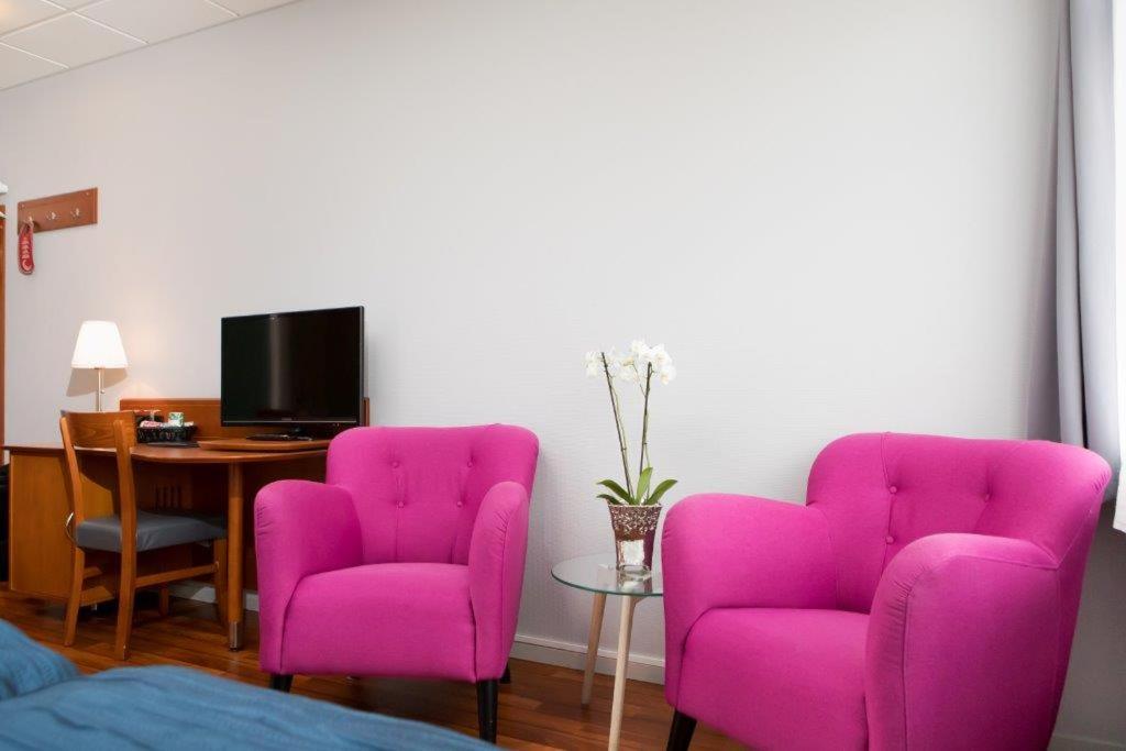 Single Room photo 2