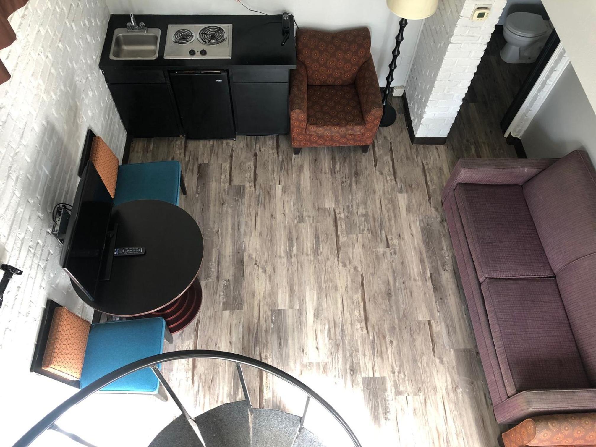 Apartment with Lake View photo 1