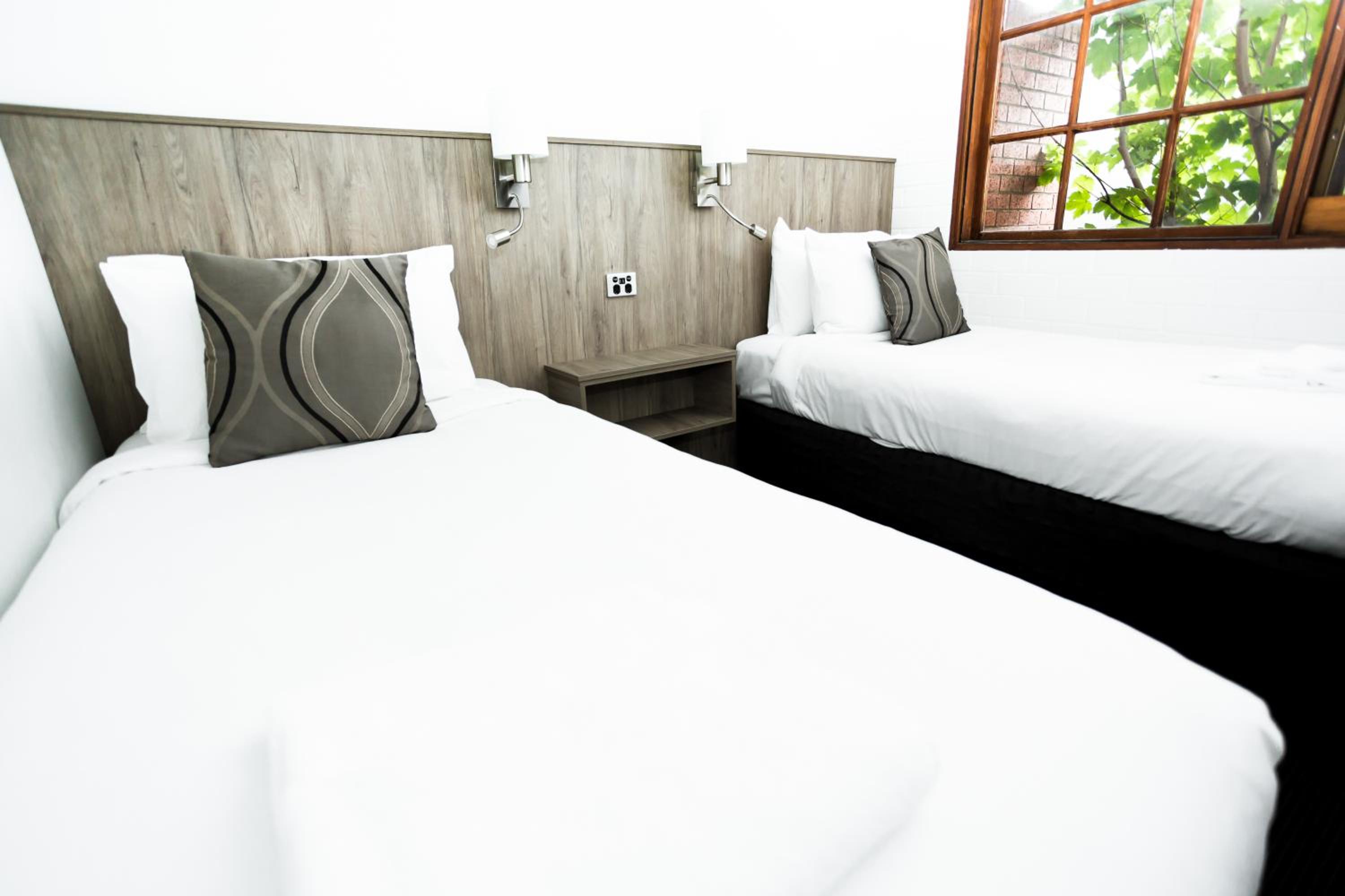 Two-Bedroom Apartment - Photo 12