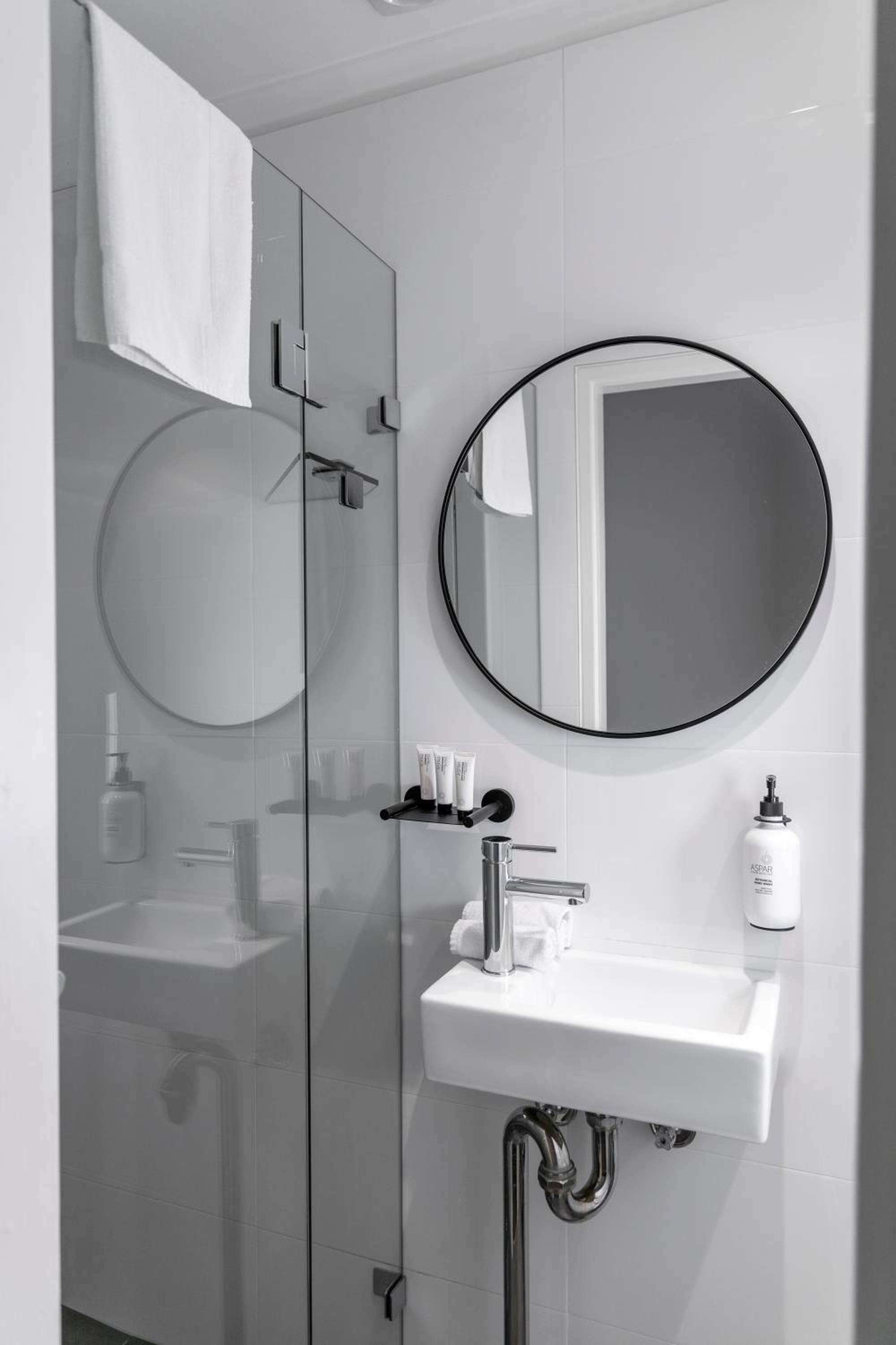 Twin Deluxe - Photo 19